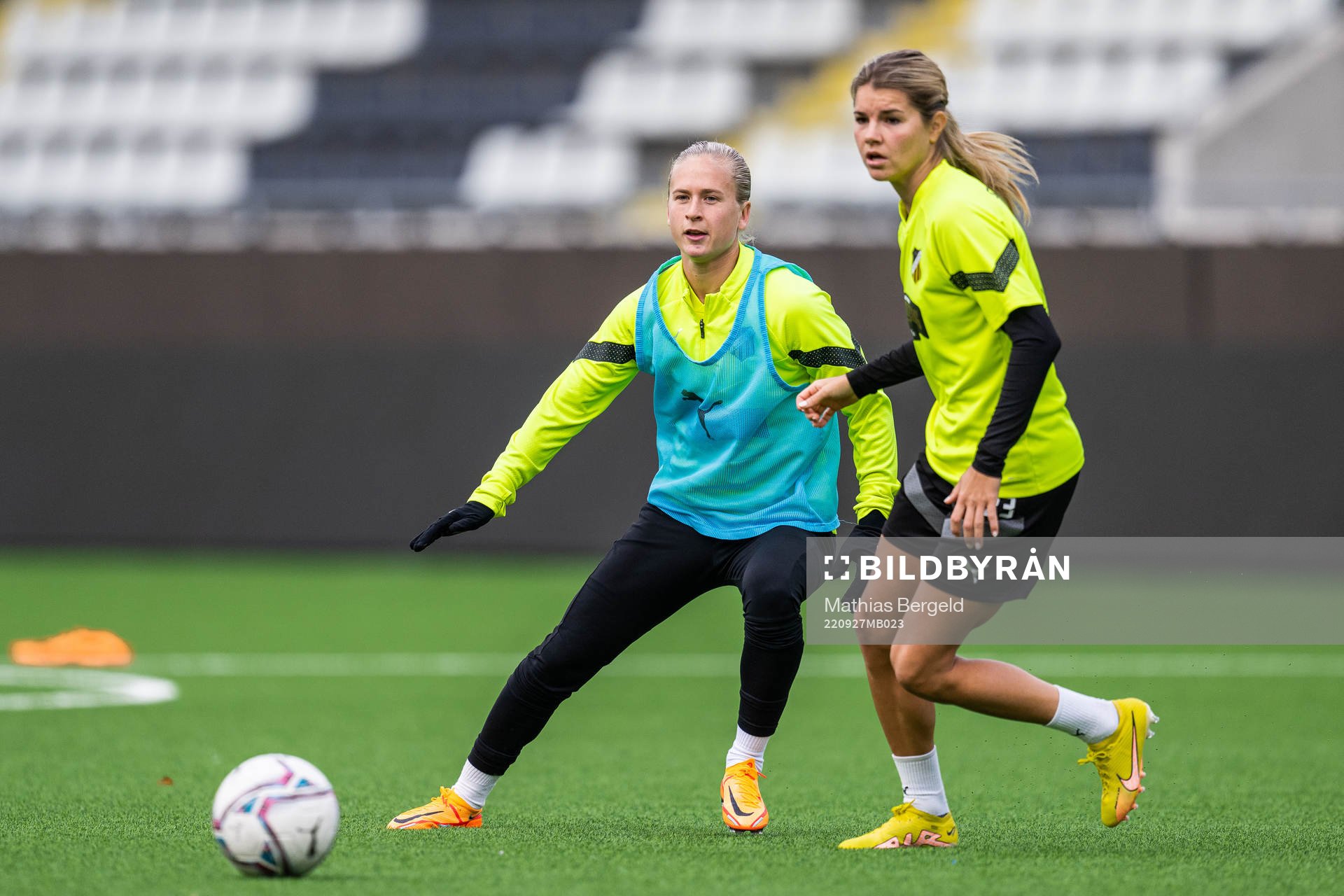 Filippa Curmark and Andrine Stolsmo Hegerberg