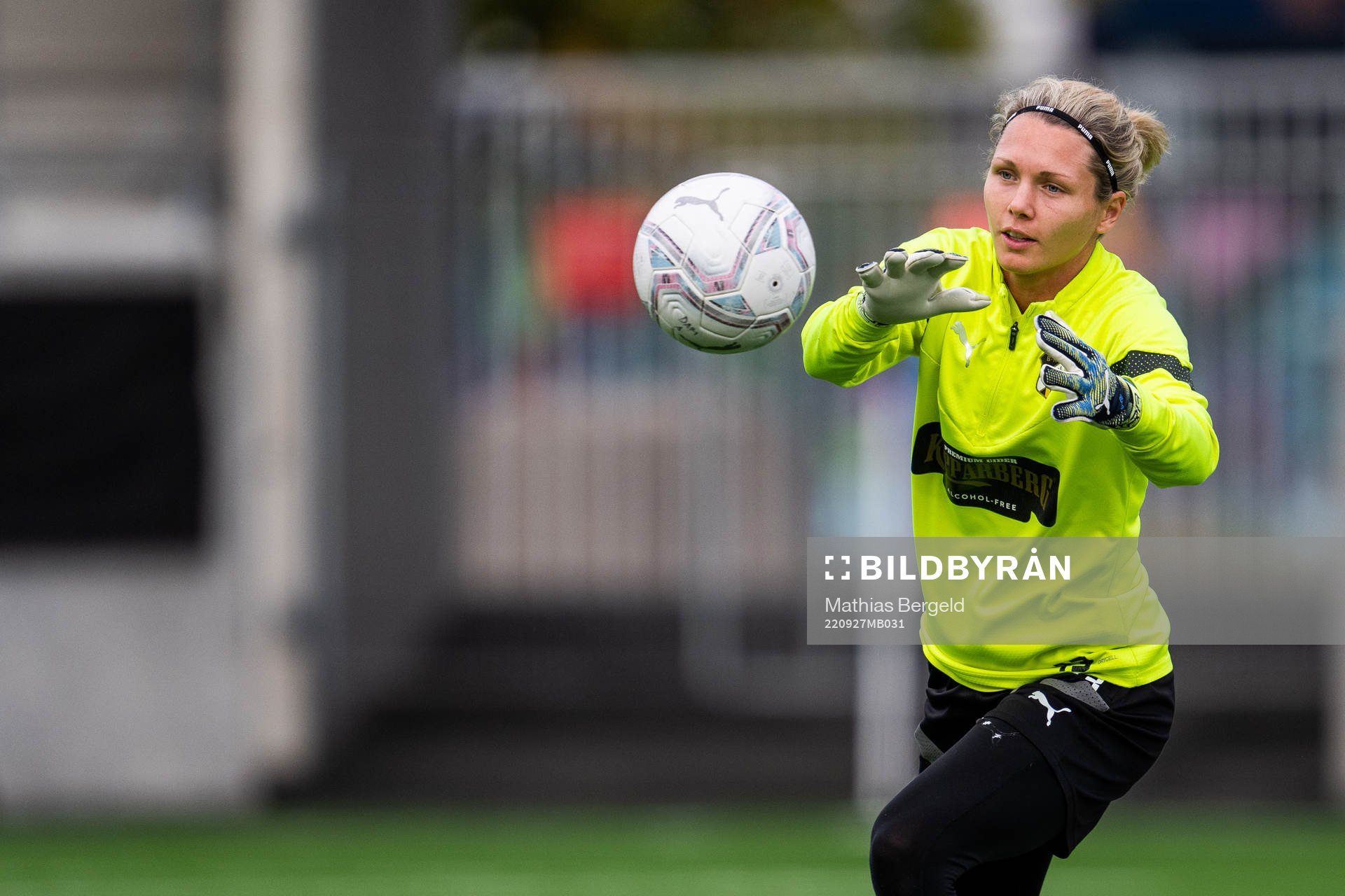goalkeeper Jennifer Falk