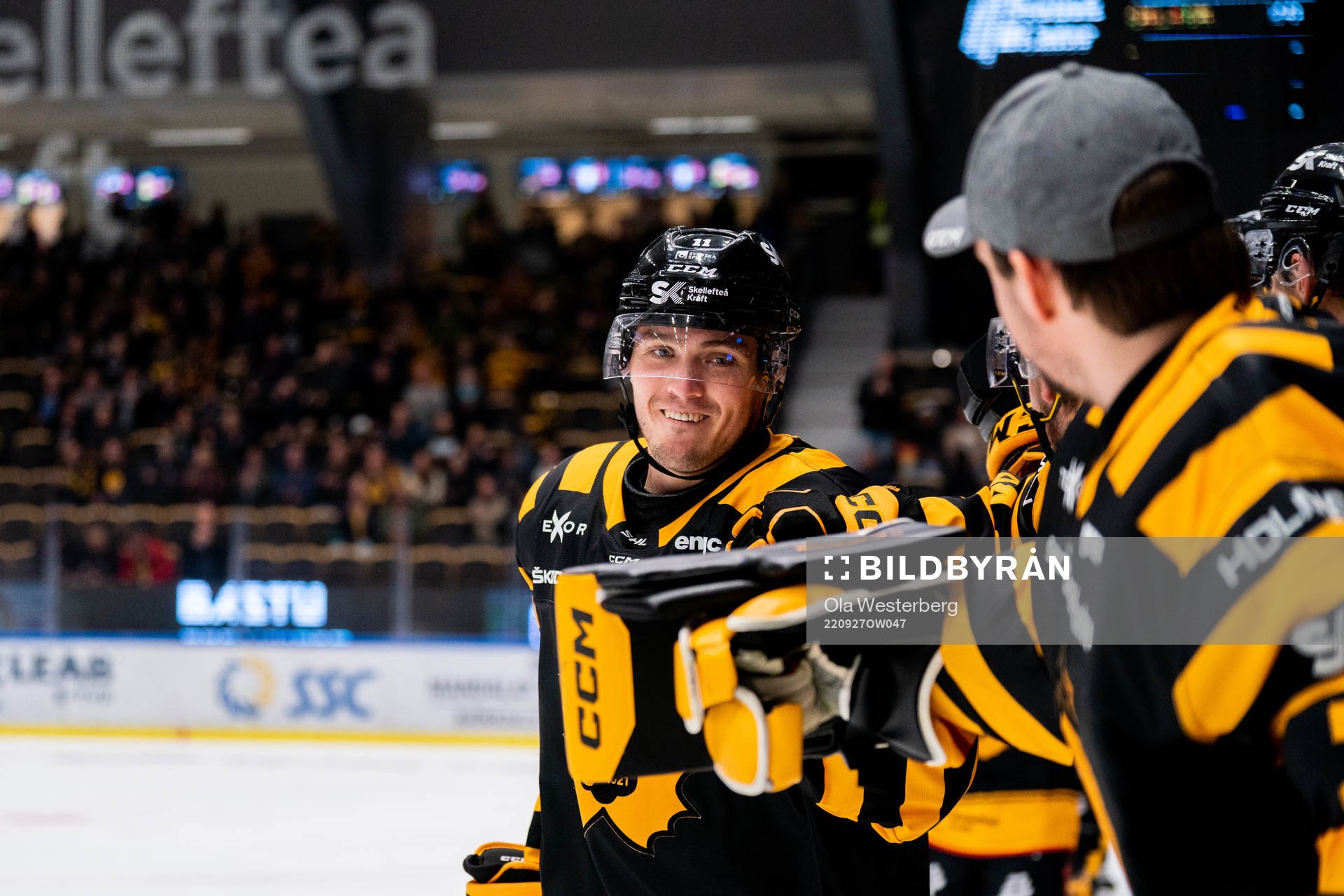 Skellefteås Max Lindholm jublar