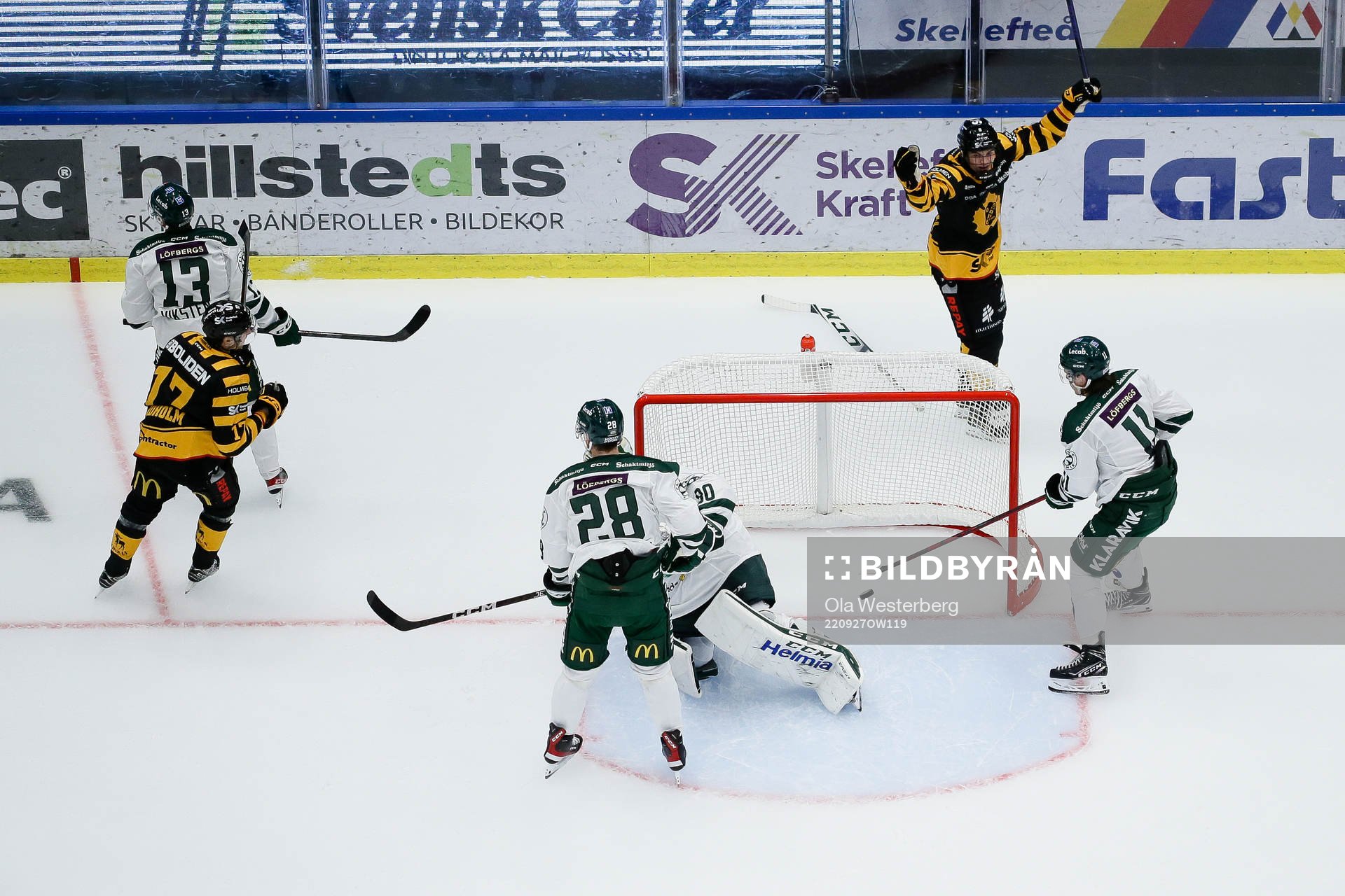 Skellefteås Axel Sandin Pellikka gör sitt första SHL mål