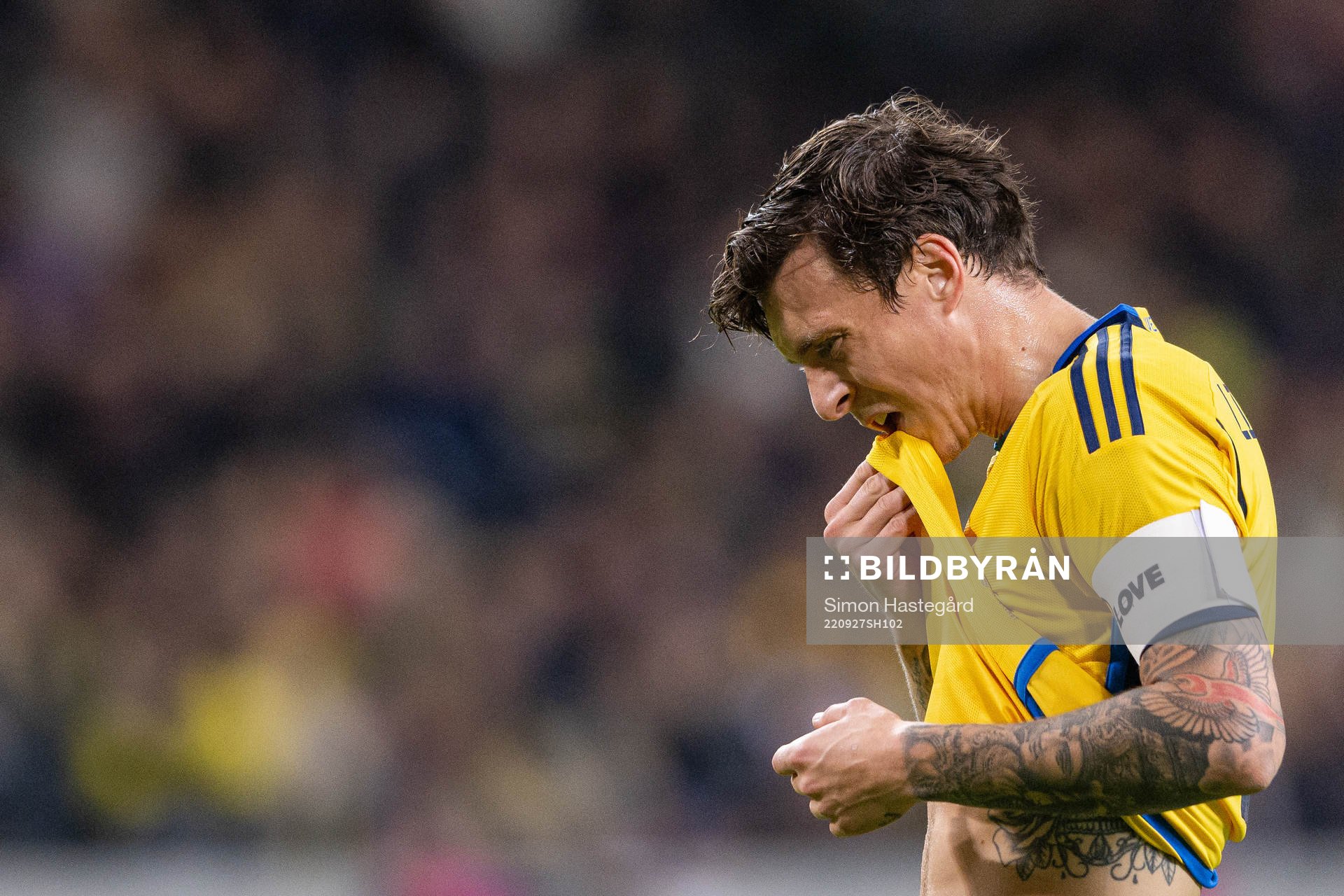 Victor Nilsson Lindelöf of Sweden looks dejected