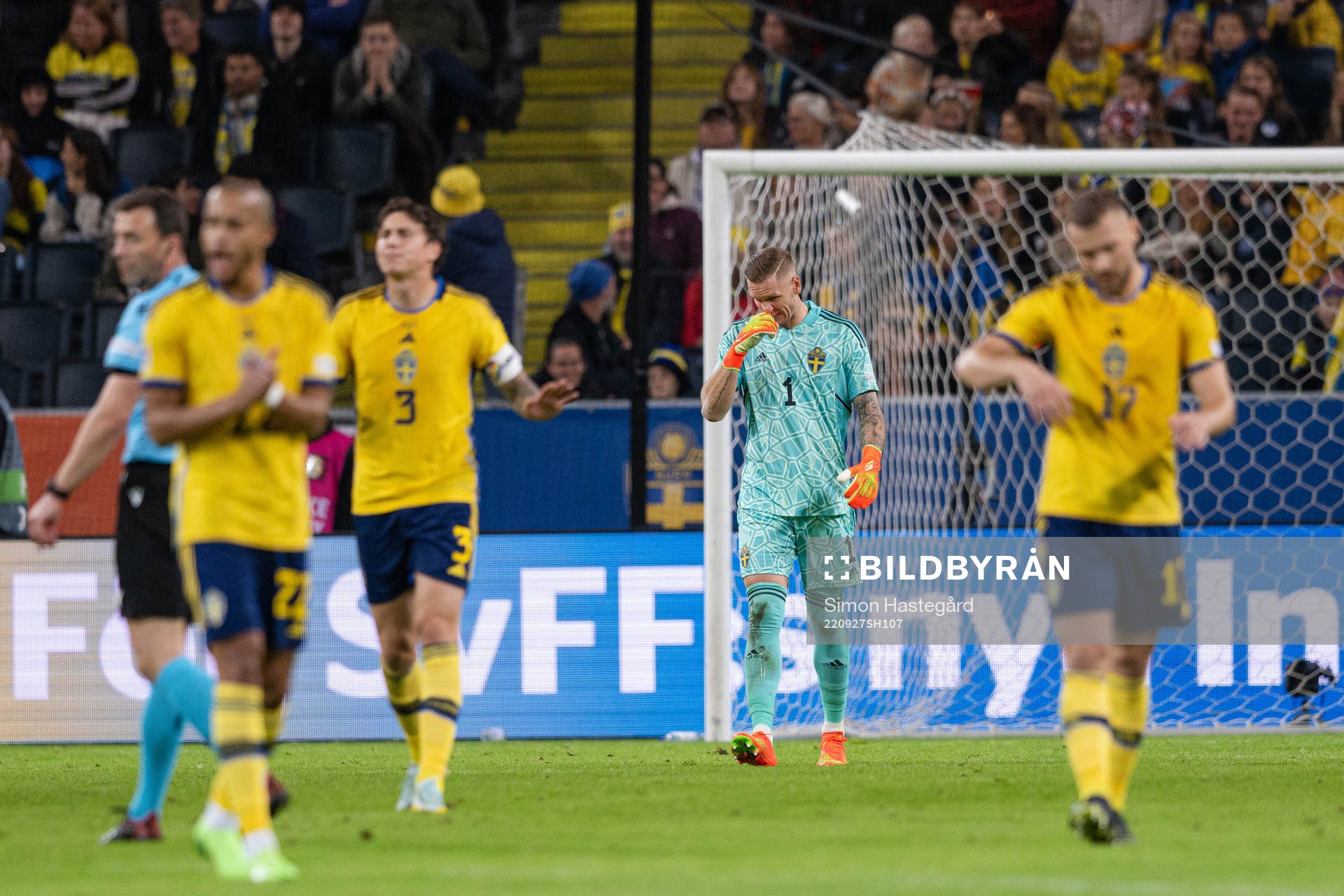 Goalkeeper Robin Olsen of Sweden looks dejected