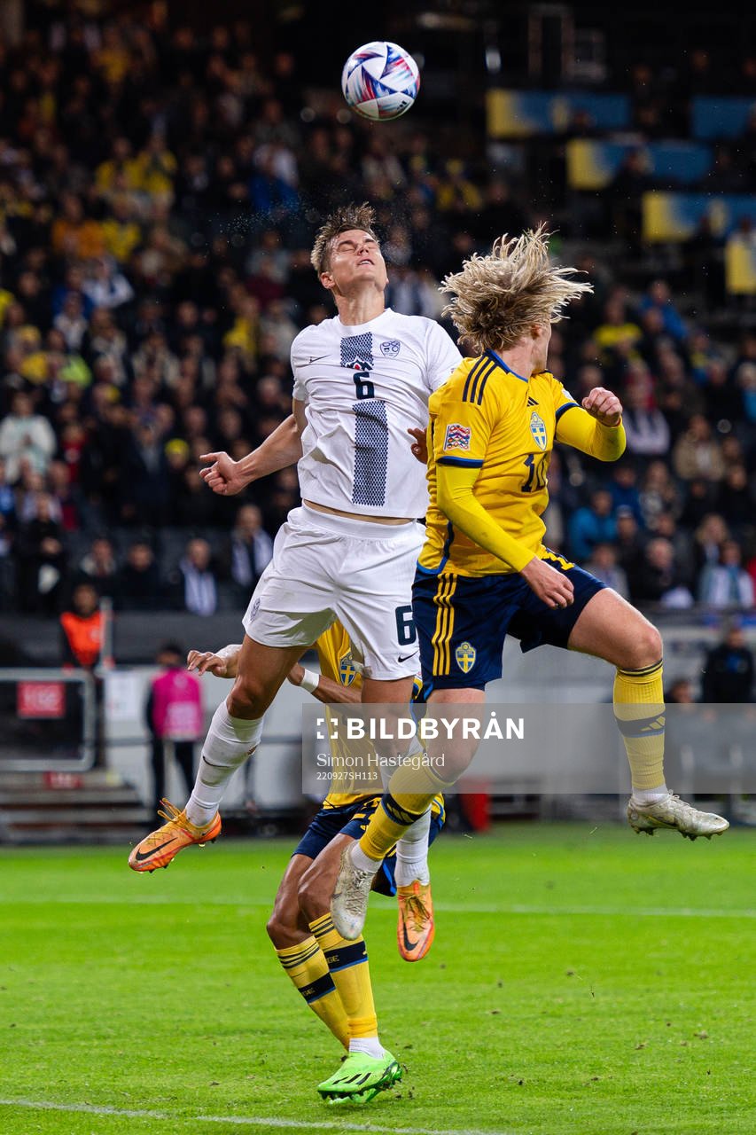 Jaka Bijol of Slovenia and Emil Forsberg of Sweden