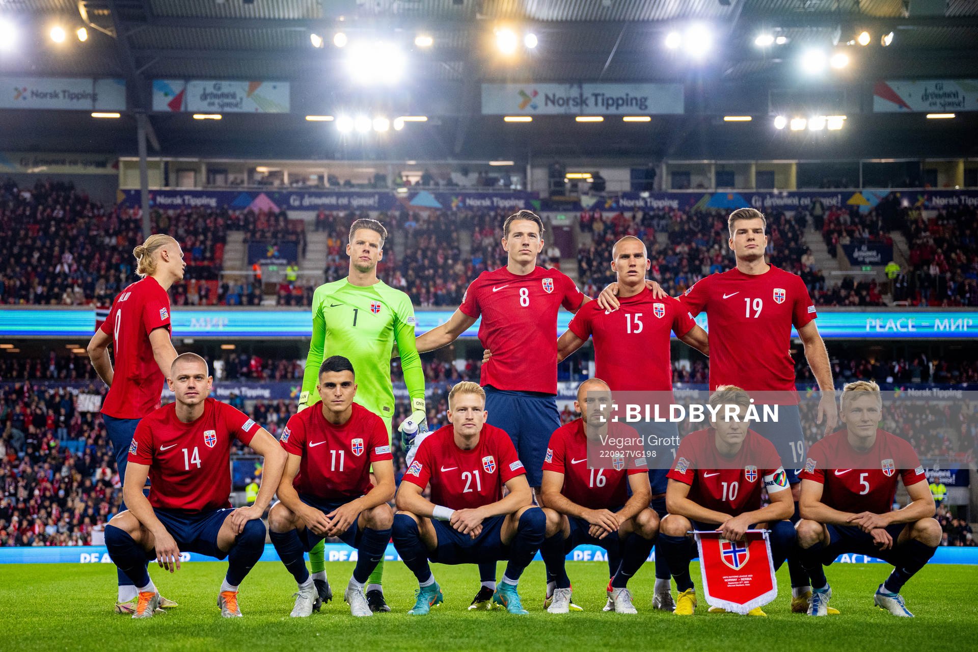 The staring eleven of Norway poses for a team photo ahead