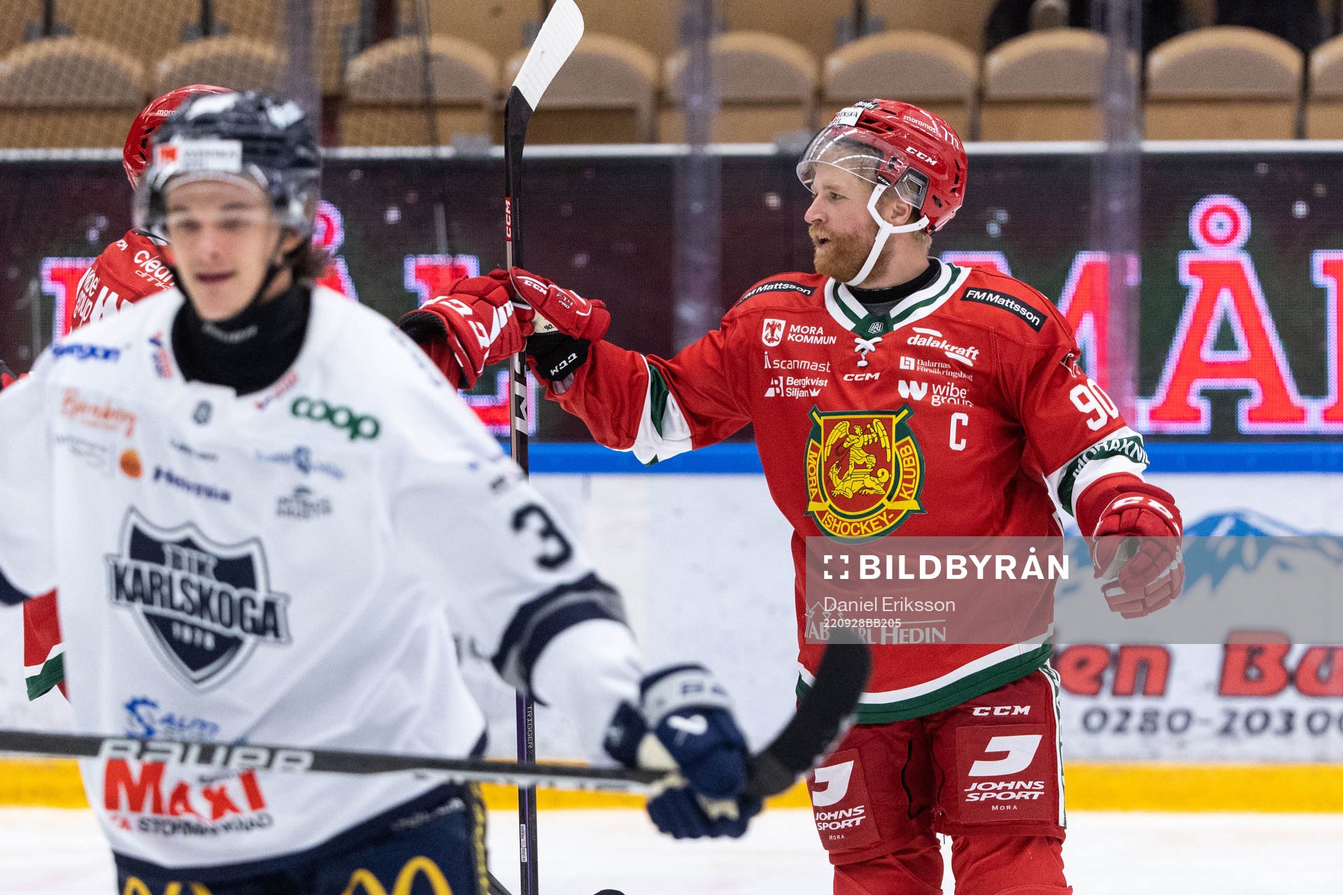 Moras Daniel Ljunggren jublar