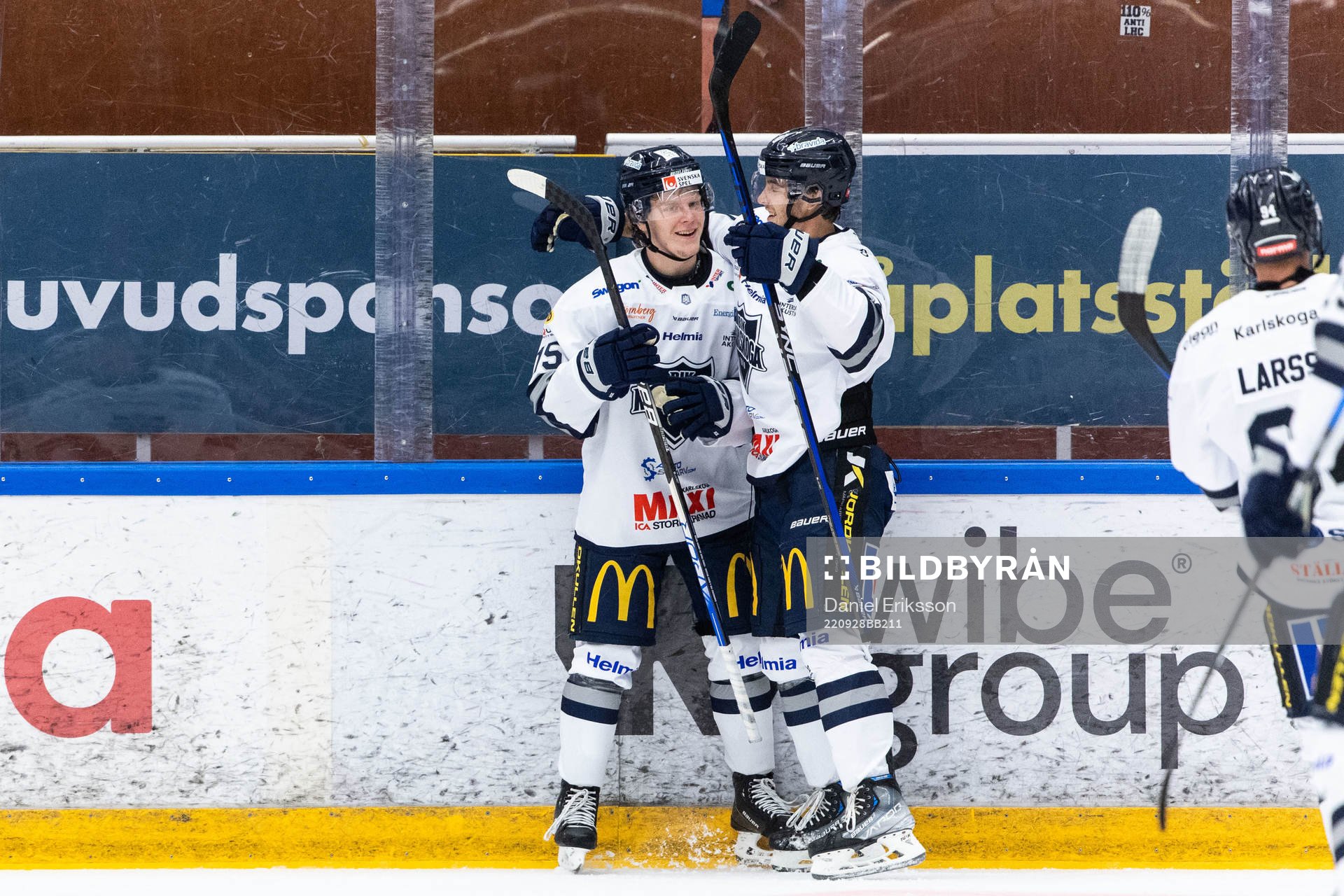 Karlskogas Åke Stakkestad jublar