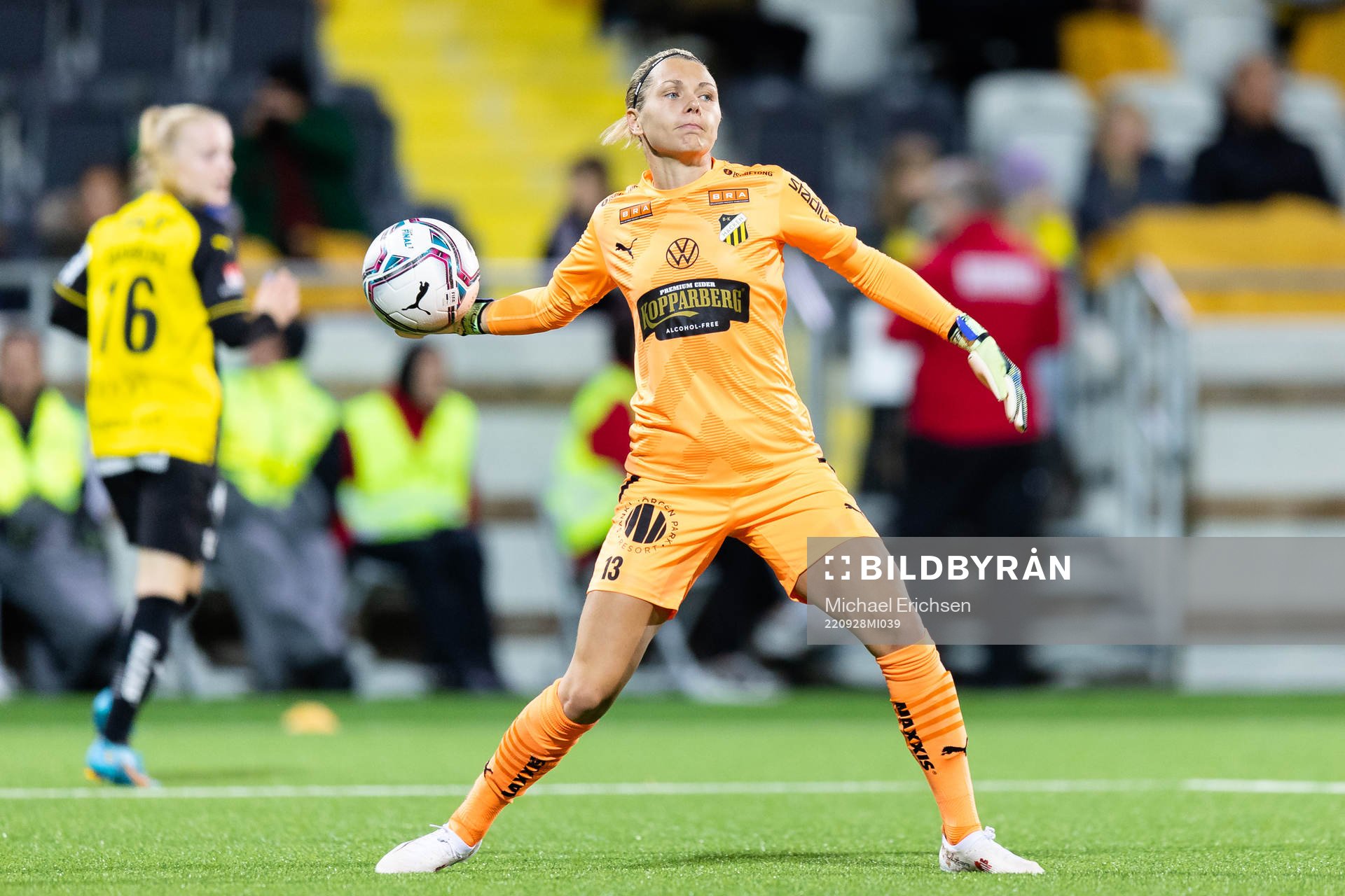 Goalkeeper Jennifer Falk of Häcken during the UEFA Women's Champions League football match between Häcken and Paris Saint Germain on September 28, 2022 in Göteborg.