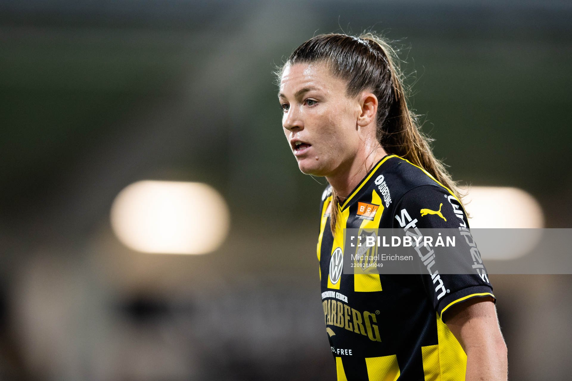 Pauline Hammarlund of Häcken during the UEFA Women's Champions League football match between Häcken and Paris Saint Germain on September 28, 2022 in Göteborg.