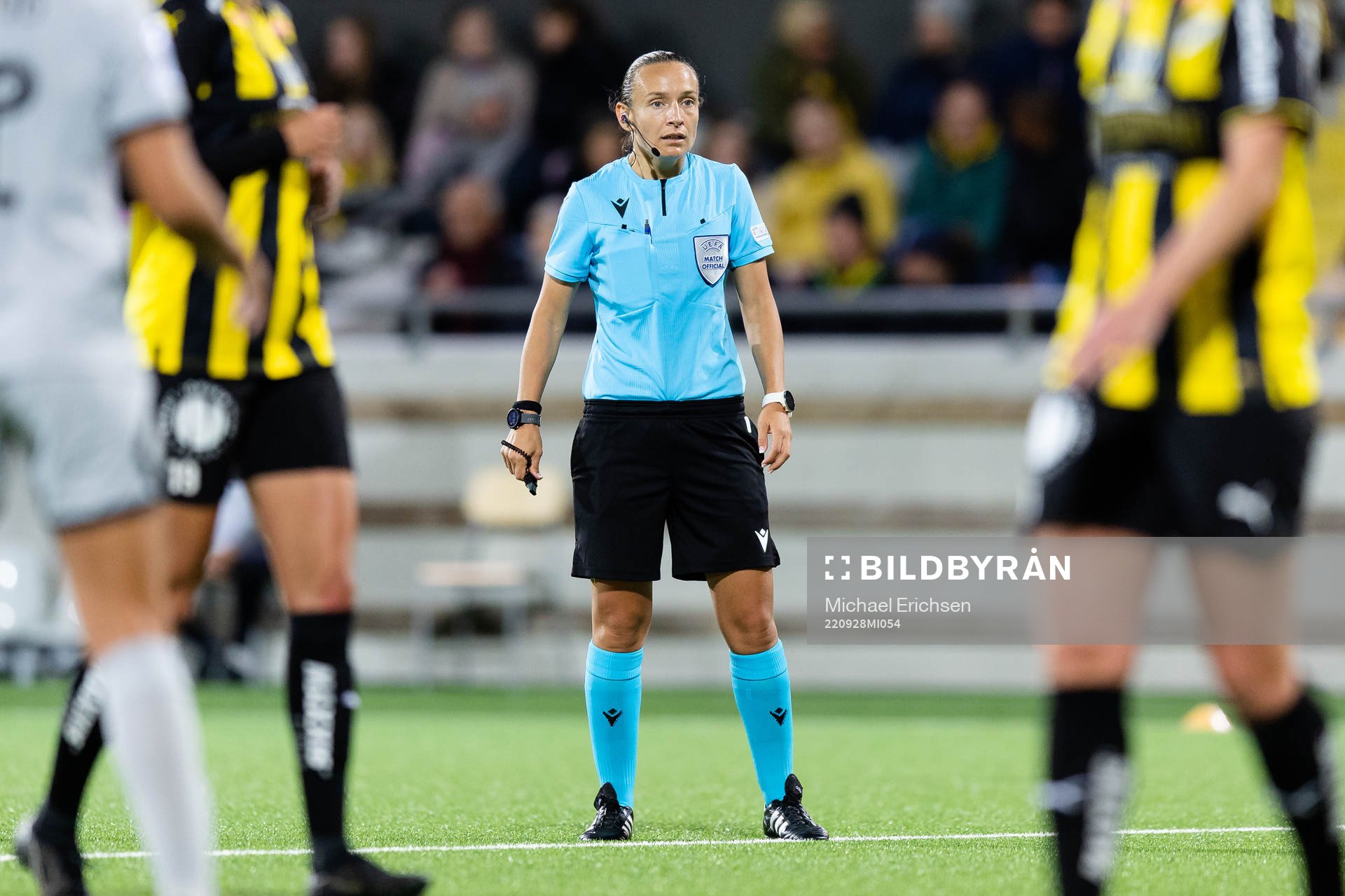 Referee Ivana Projkovska during the UEFA Women's Champions League football match between Häcken and Paris Saint Germain on September 28, 2022 in Göteborg.