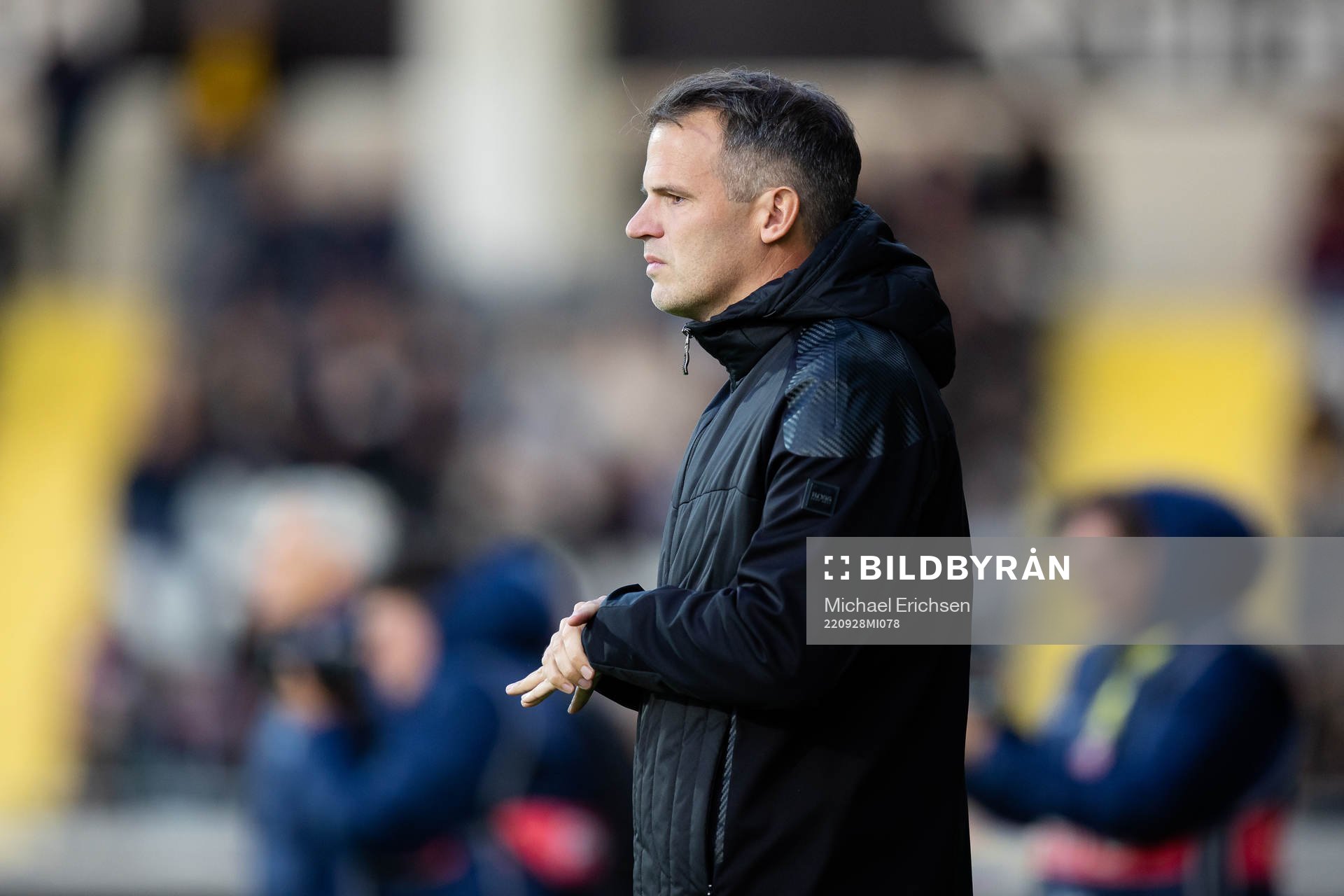 Head coach  Robert Vilahamn of Häcken