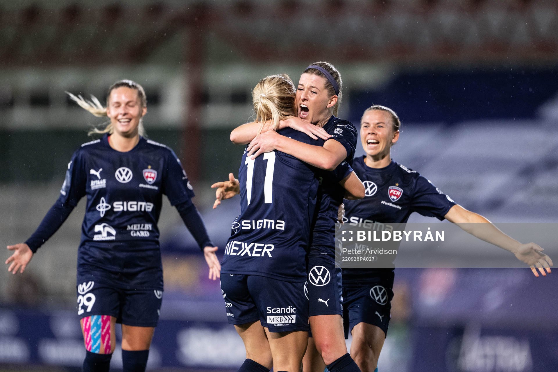 Olivia Schough of FC Rosengård celebrates with Mimmi