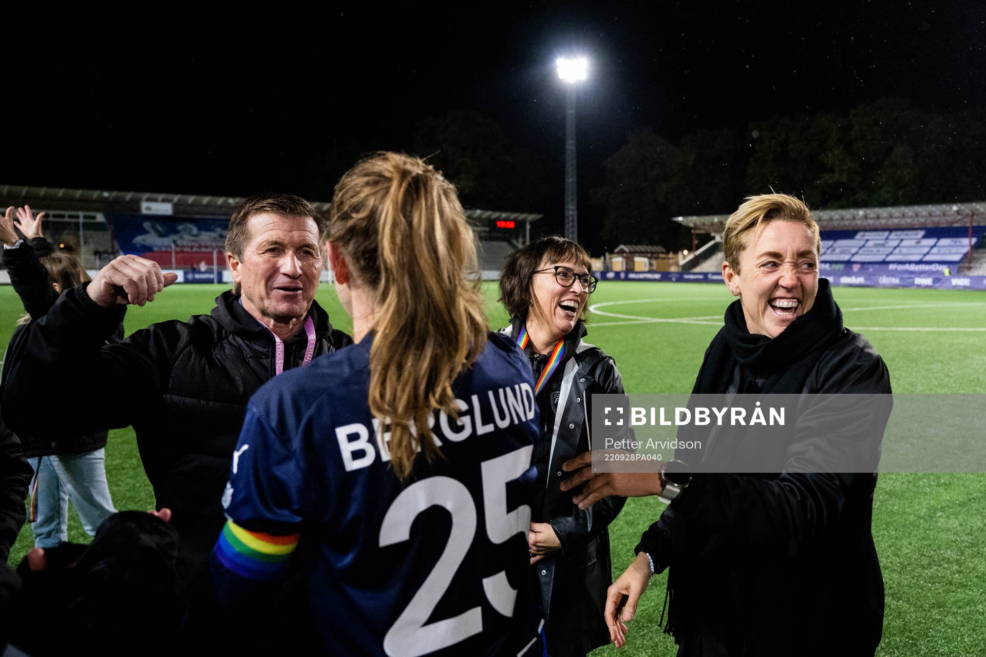 Chairman Håkan Wifvesson, Club manager Jenny Damgaard, sports director Therese Sjögran of FC Rosengård celebrate with Emma Berglund after the UEFA Women's Champions League football match between FC Rosengård and Brann on September 28, 2022 in Malmö.