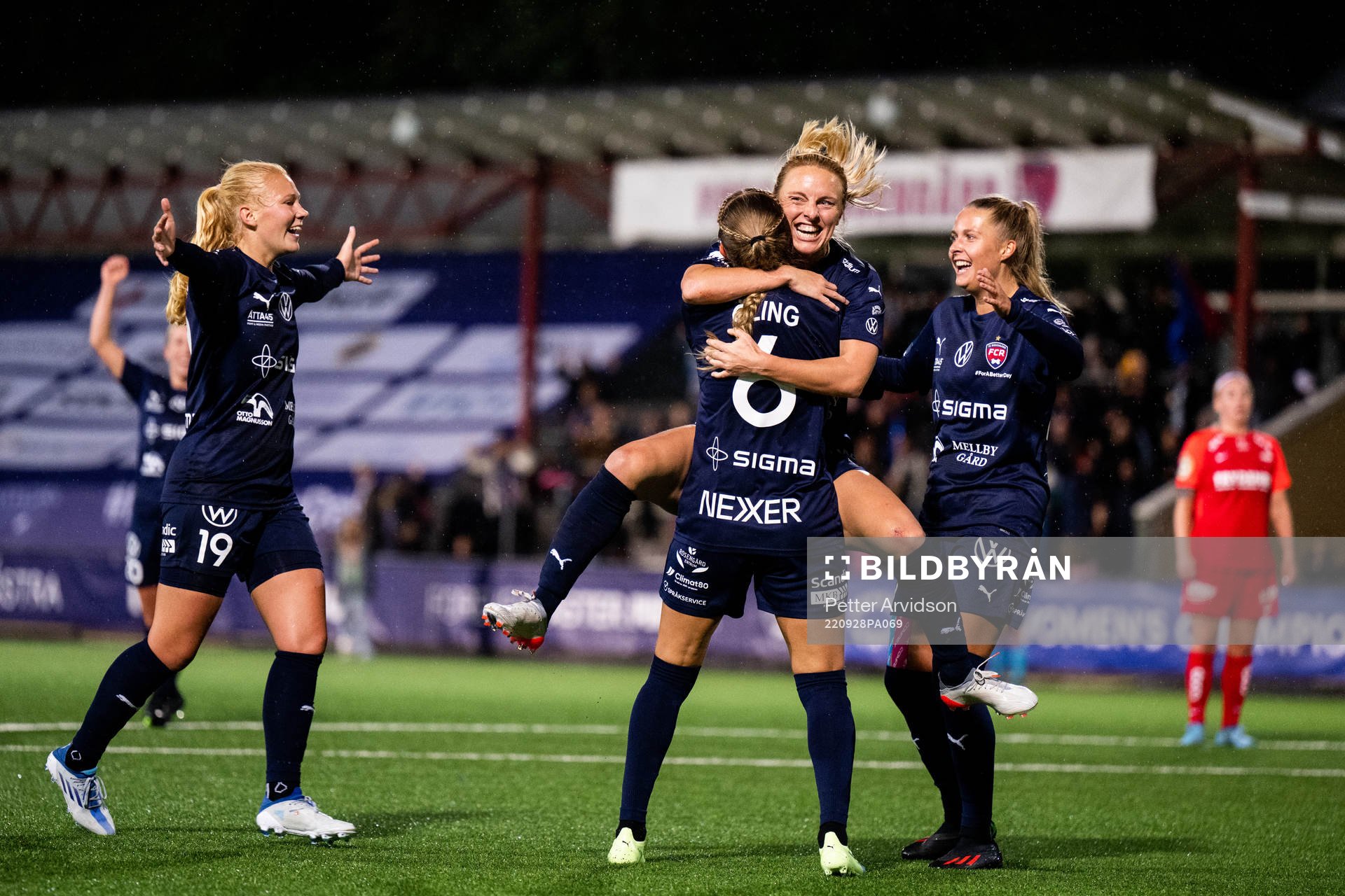 Mimmi Larsson of FC Rosengård celebrate with Sofie Bruun