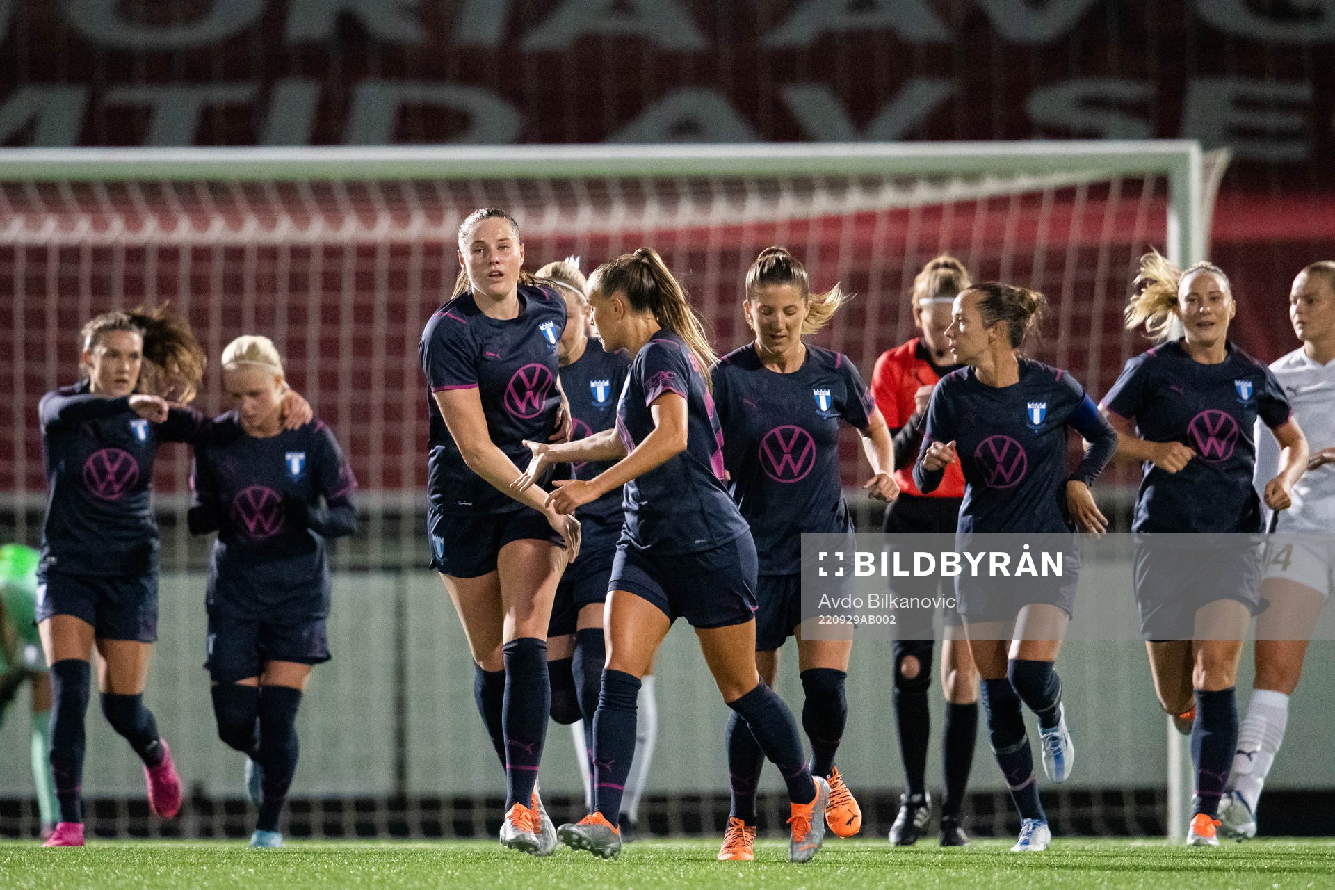 Malmö FFs Linnea Svensson jublar