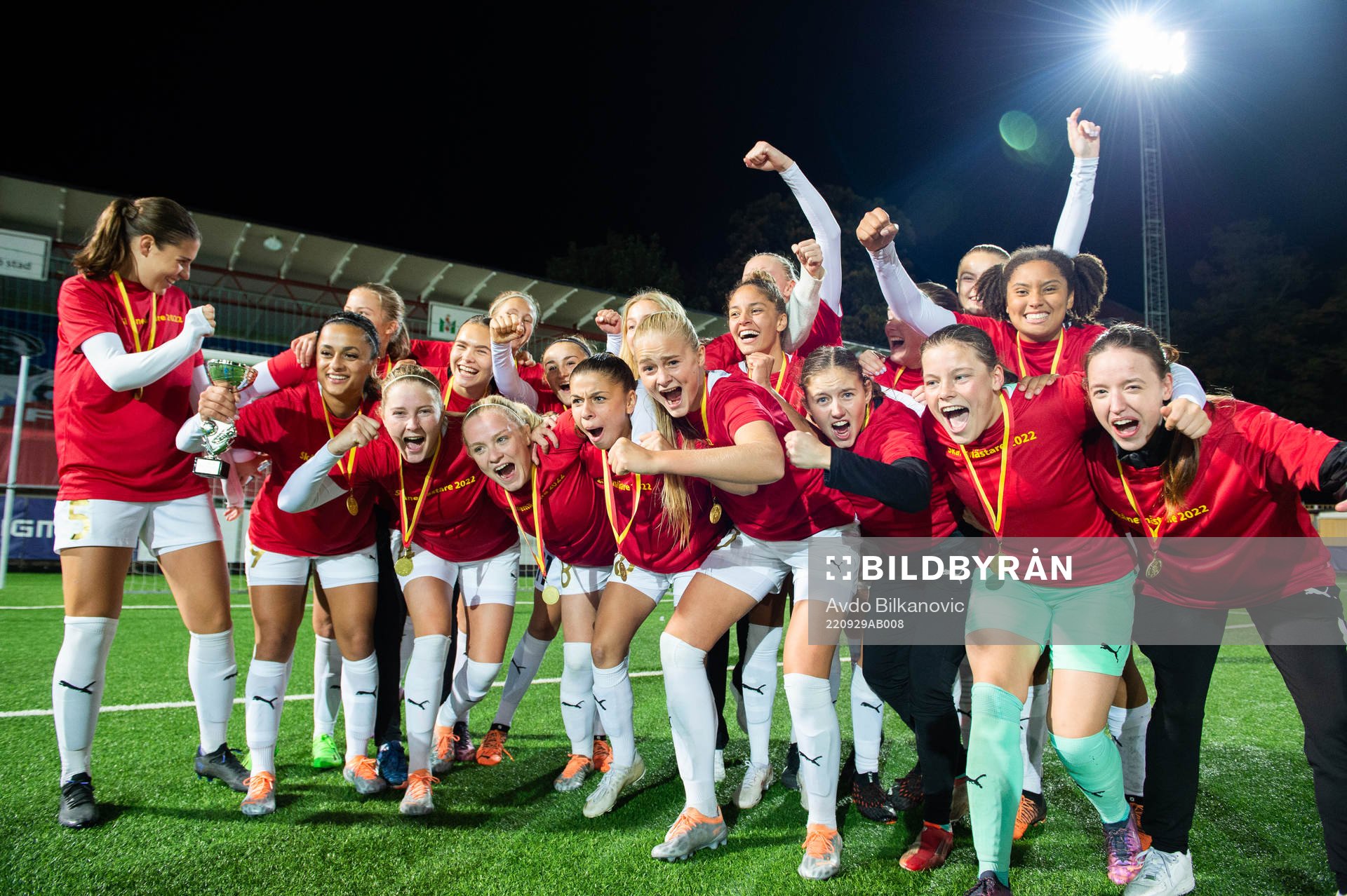 Rosengårds spelare jublar