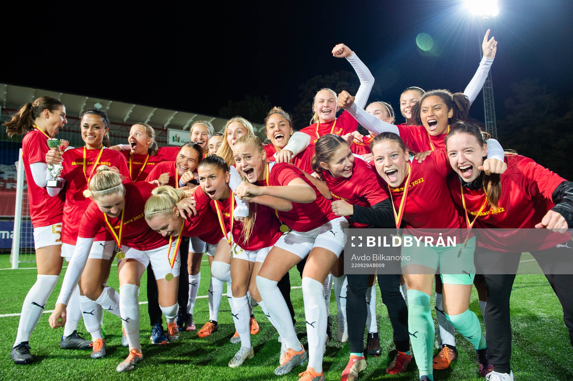 Rosengårds spelare jublar