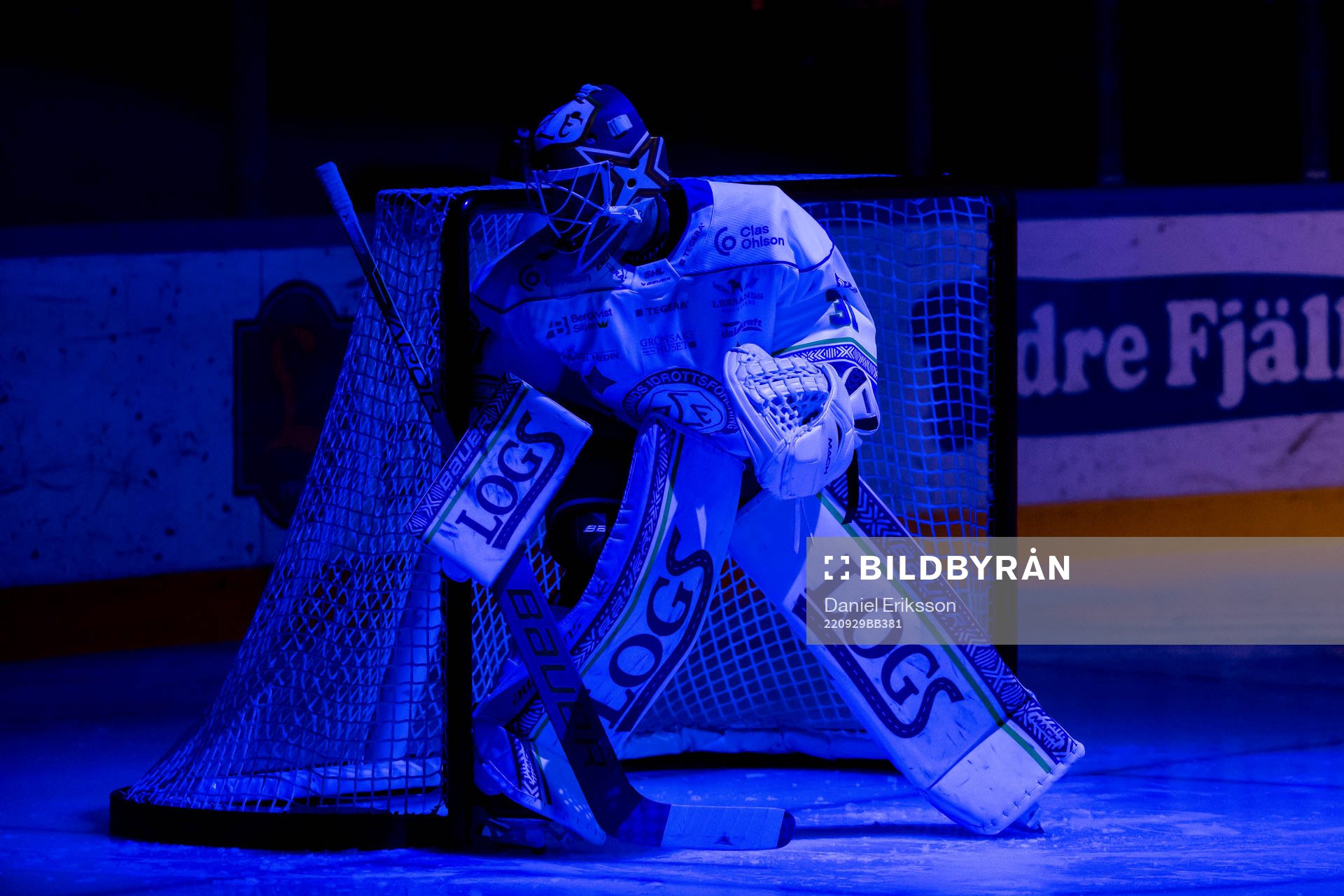 Leksands målvakt Kasimir Kaskisuo innan ishockeymatchen i