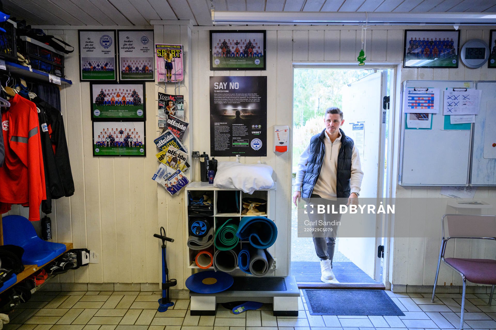 Värnamos Marcus Antonsson blir intervjuad