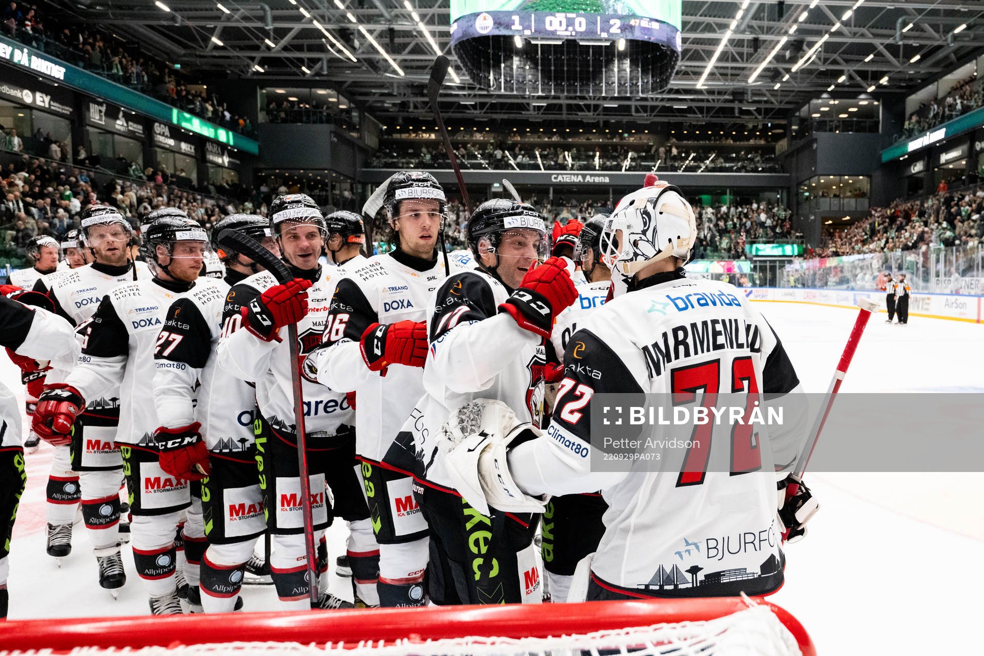 Malmö Redhawks Pathrik Westerholm och målvakt Daniel