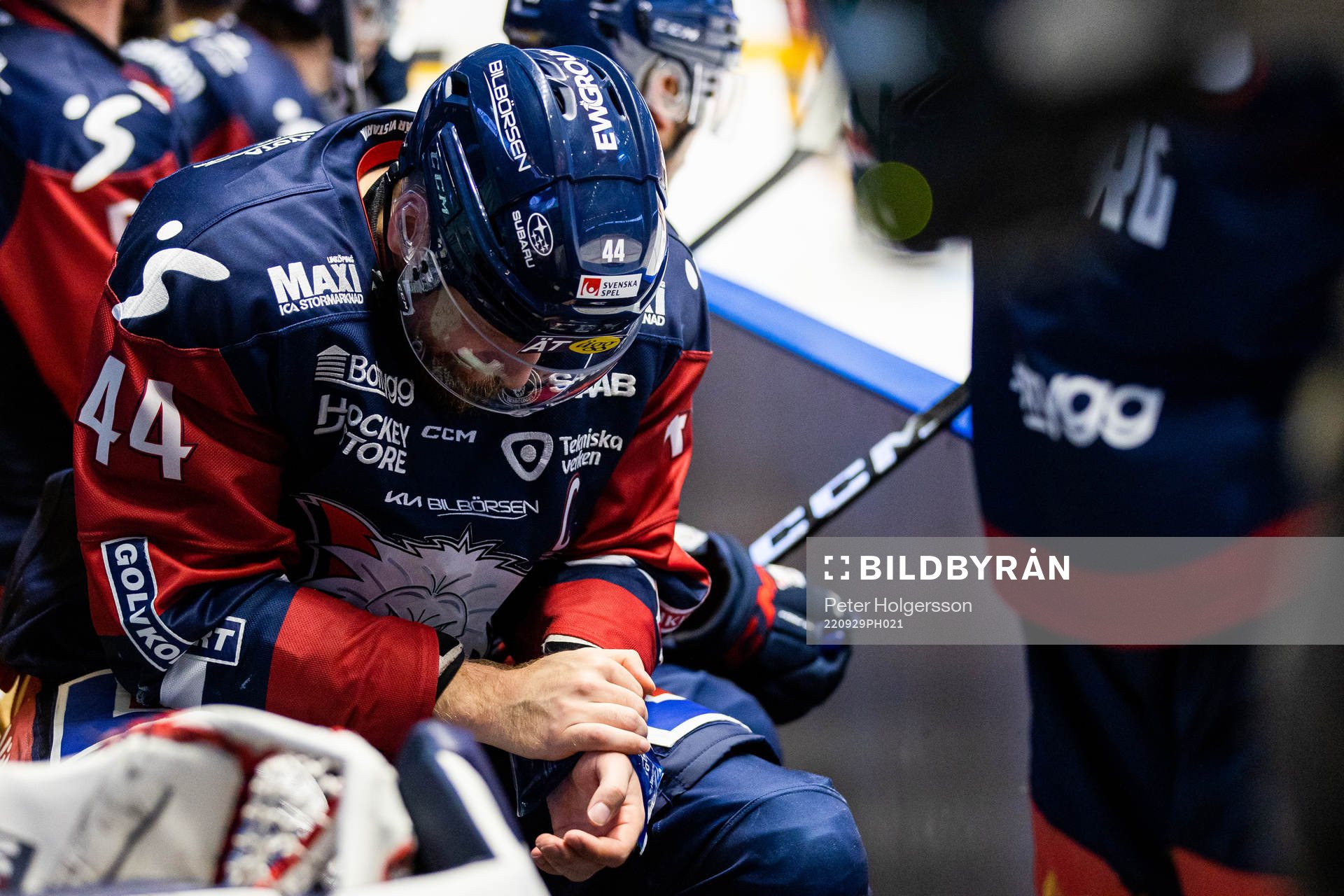 Linköpings jonas Junland har ont i handleden