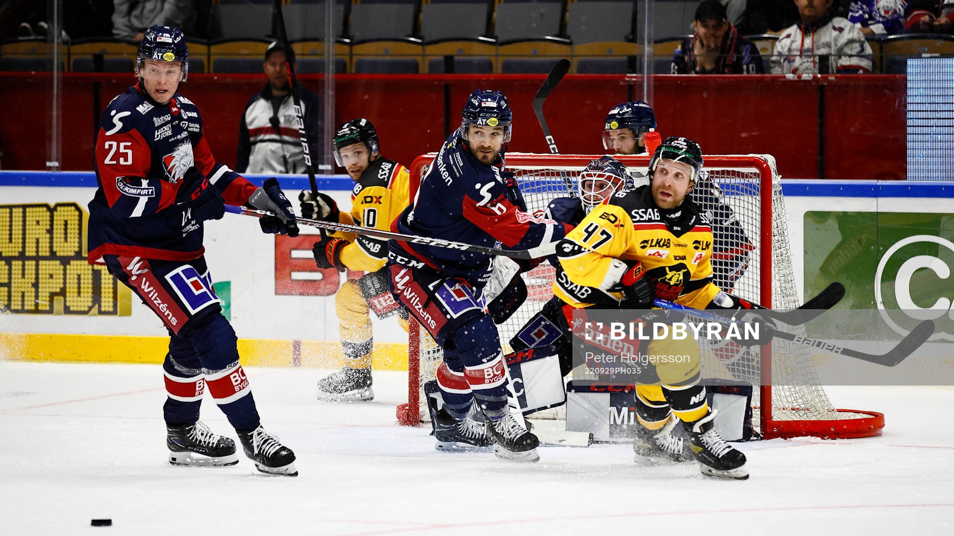 Linköpings Filip Bystedt, Craig Schira och Luleås Leo