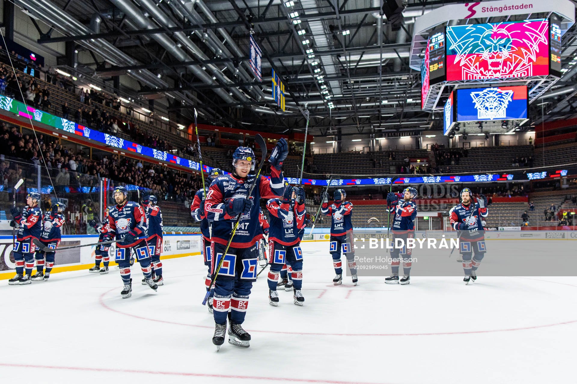 Linköpings Vilmos Gallo jublar