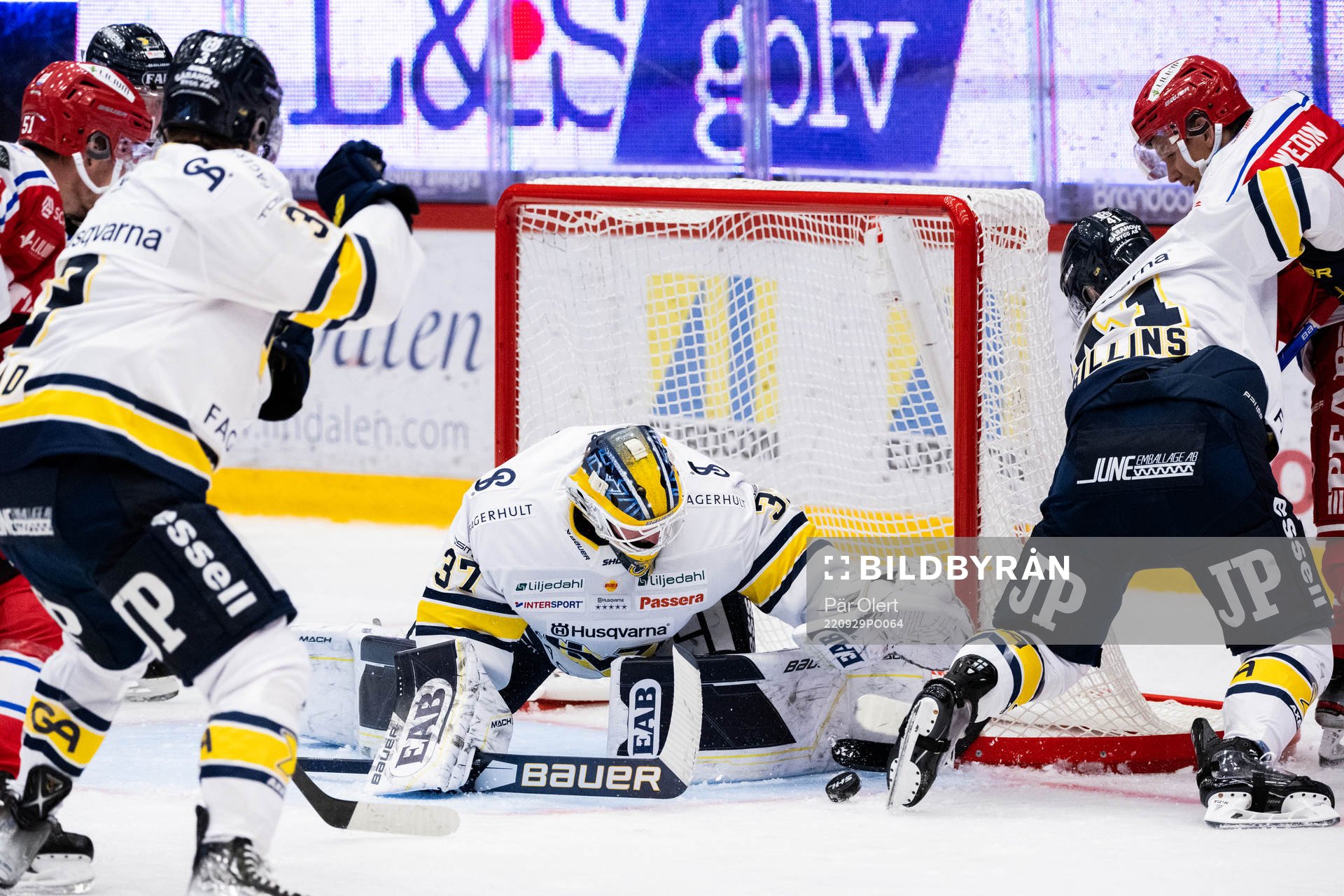 HV71s målvakt Jonas Gunnarsson