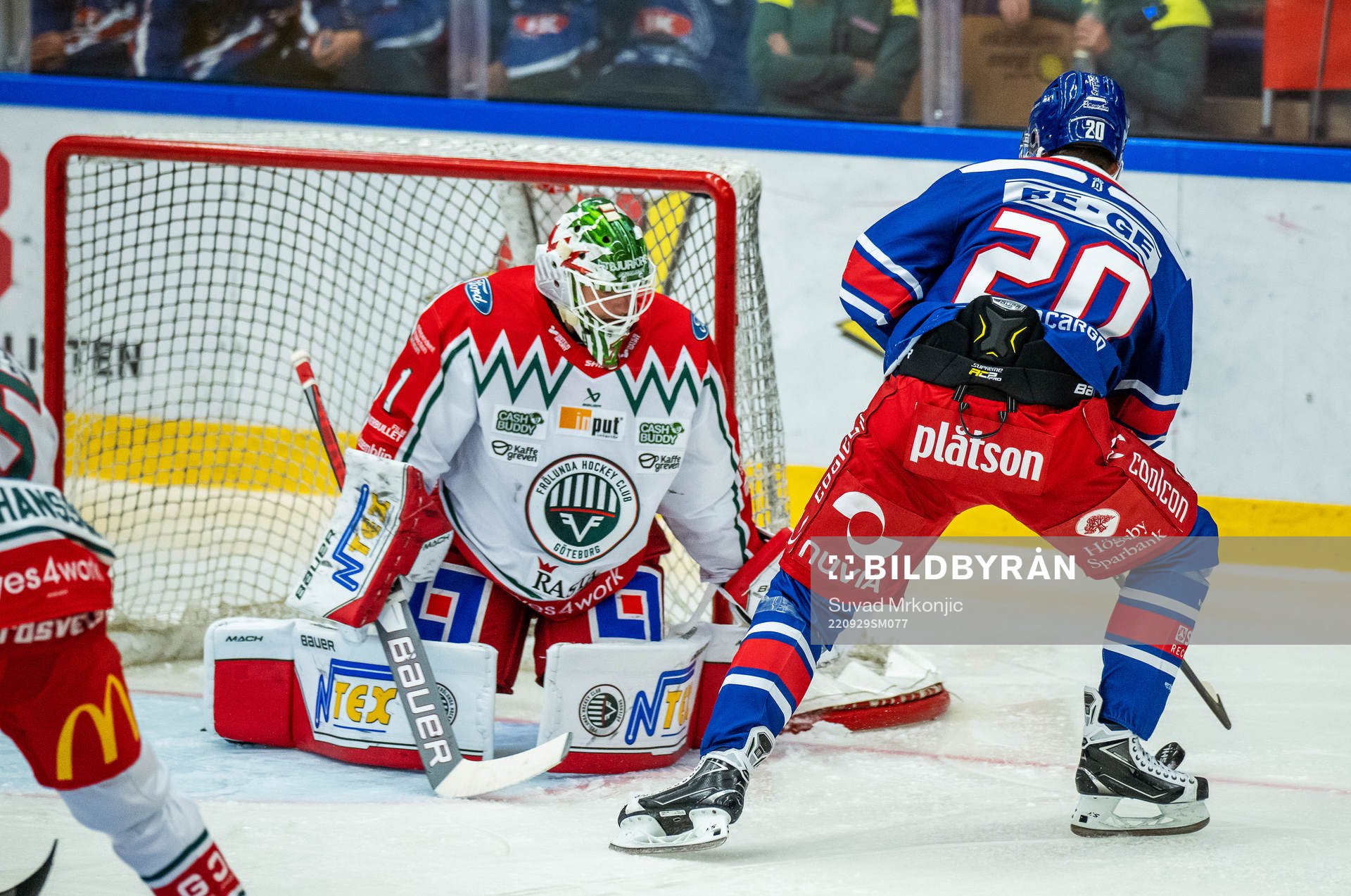 Frölundas målvakt Lars Johansson och Oskarshamns Hynek