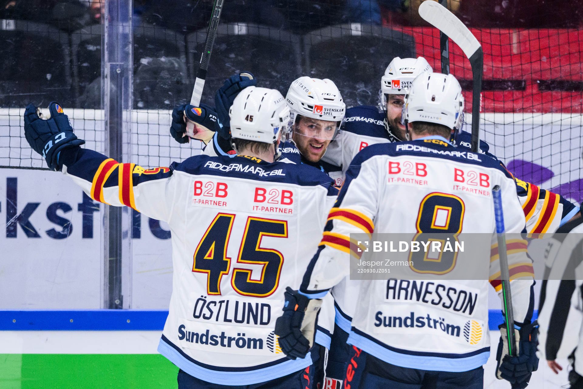 Djurgårdens Daniel Brodin jublar med lagkamrater