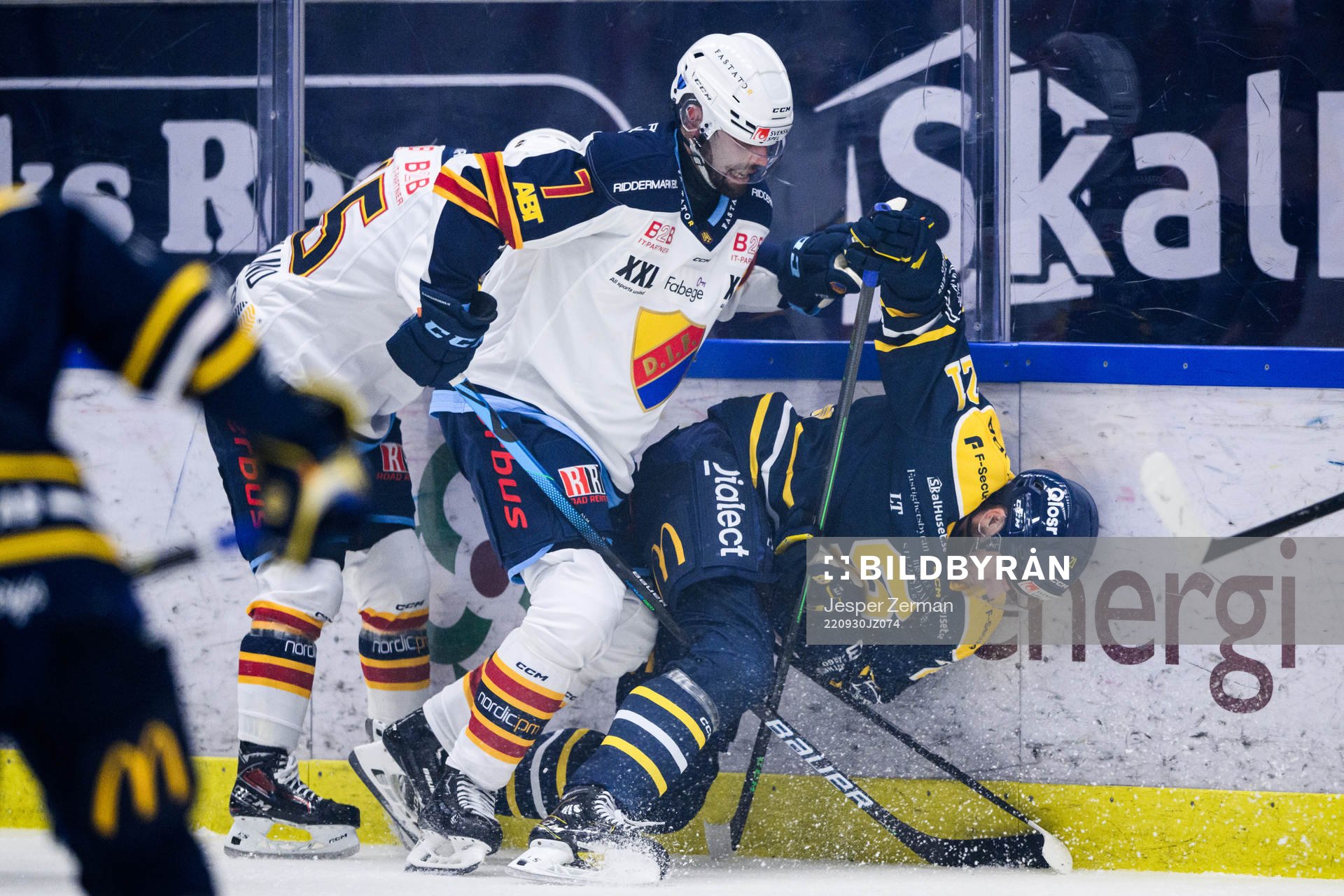 Djurgårdens Johan Alm och Södertäljes Henrik Malmström