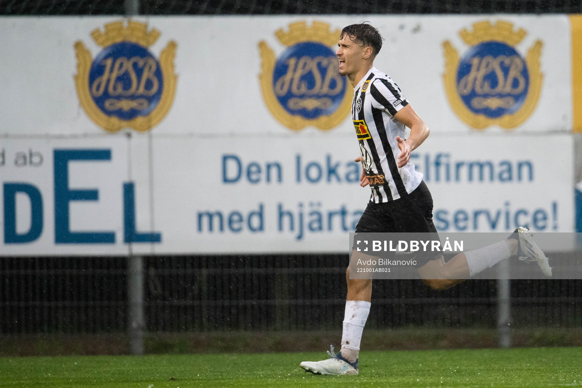 Landskronas Camil Jebara jublar