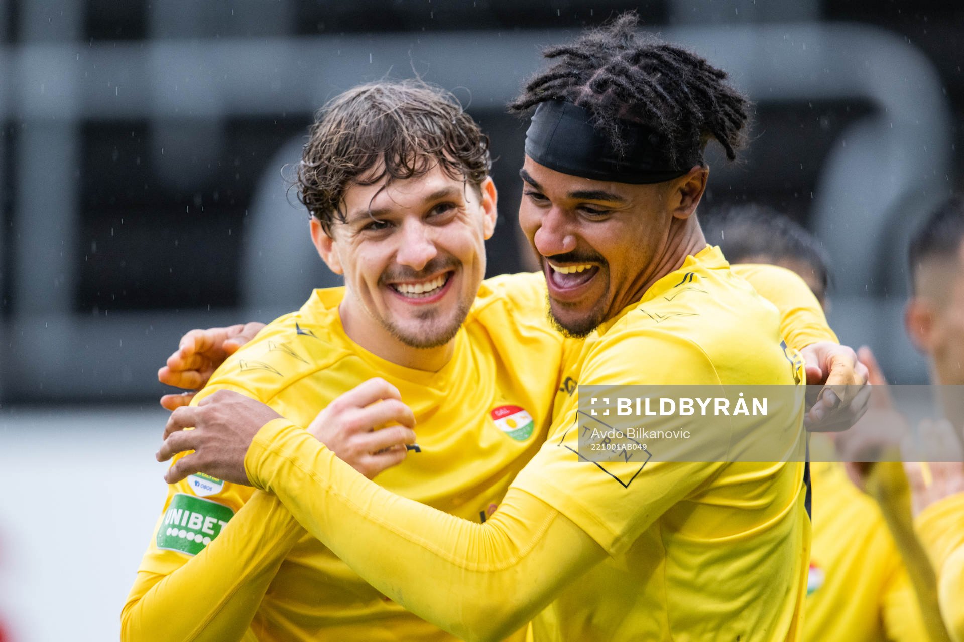 Dalkurds Fabio Nicolas Dixon jublar