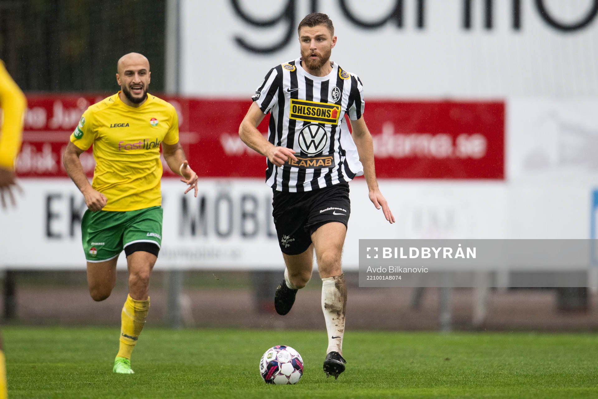 Landskronas Erik Hedenquist under fotbollsmatchen i Superettan mellan Landskrona och Dalkurd den 1 oktober 2022 i Landskrona. 