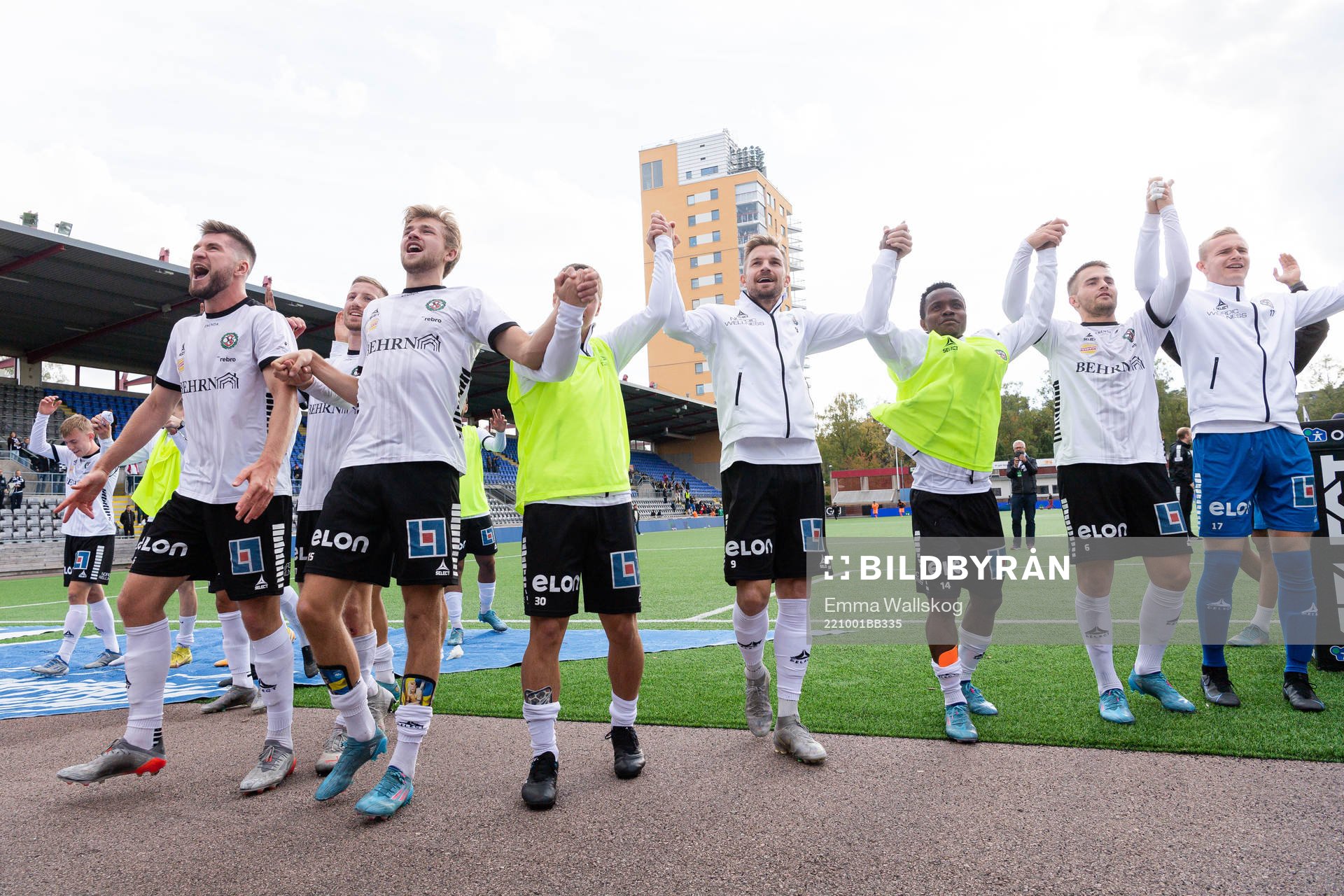 Örebros spelare jublar