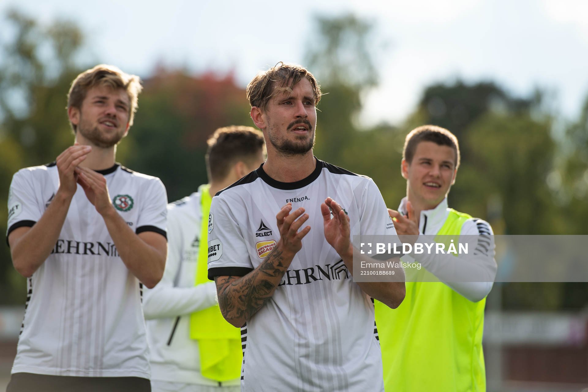 Örebros Daniel Björnkvist jublar