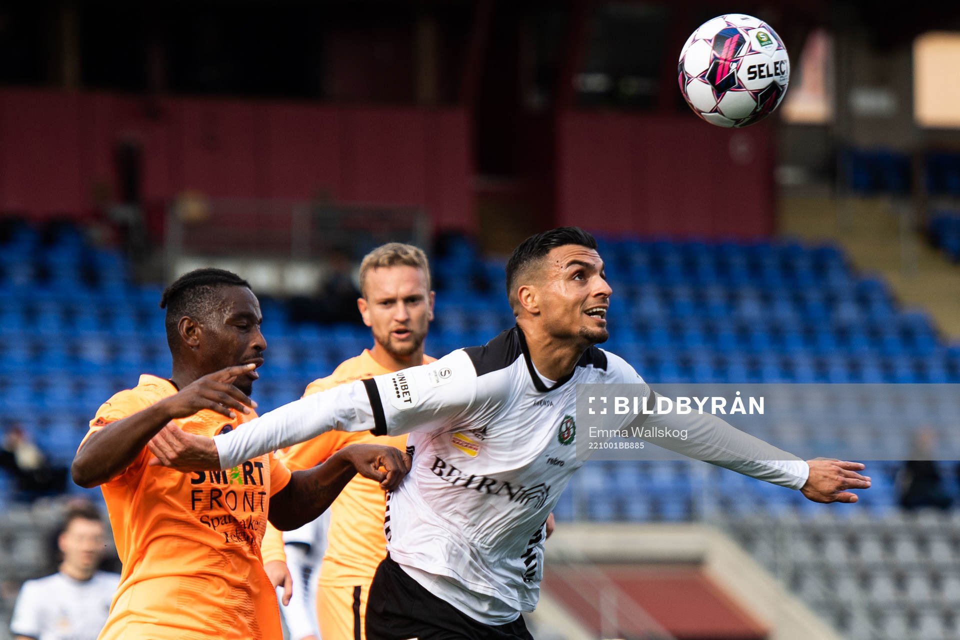 AFC Eskilstunas York Rafael och Örebros Ahmed Yasin