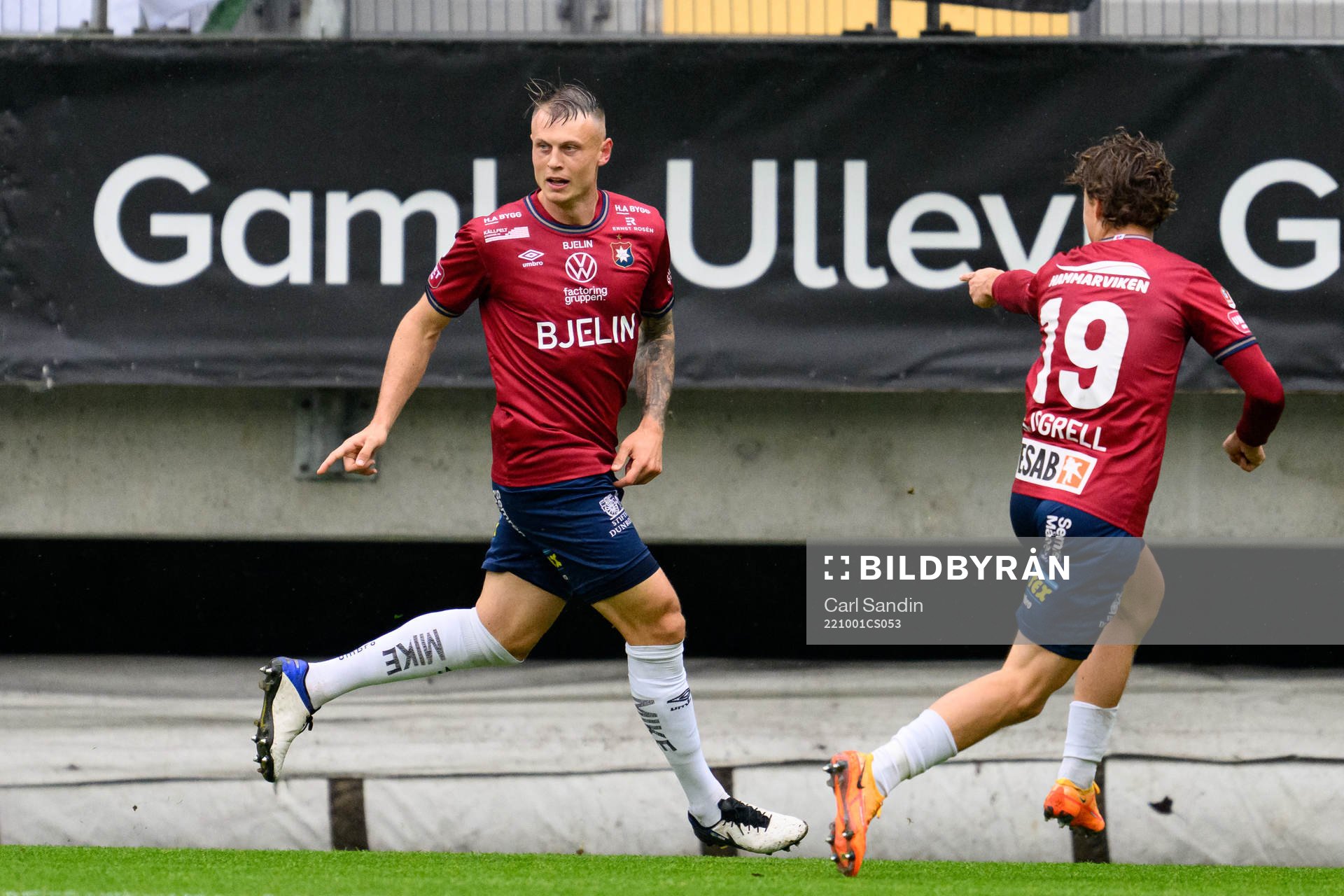 Örgrytes Marcus Haglind Sangre jublar