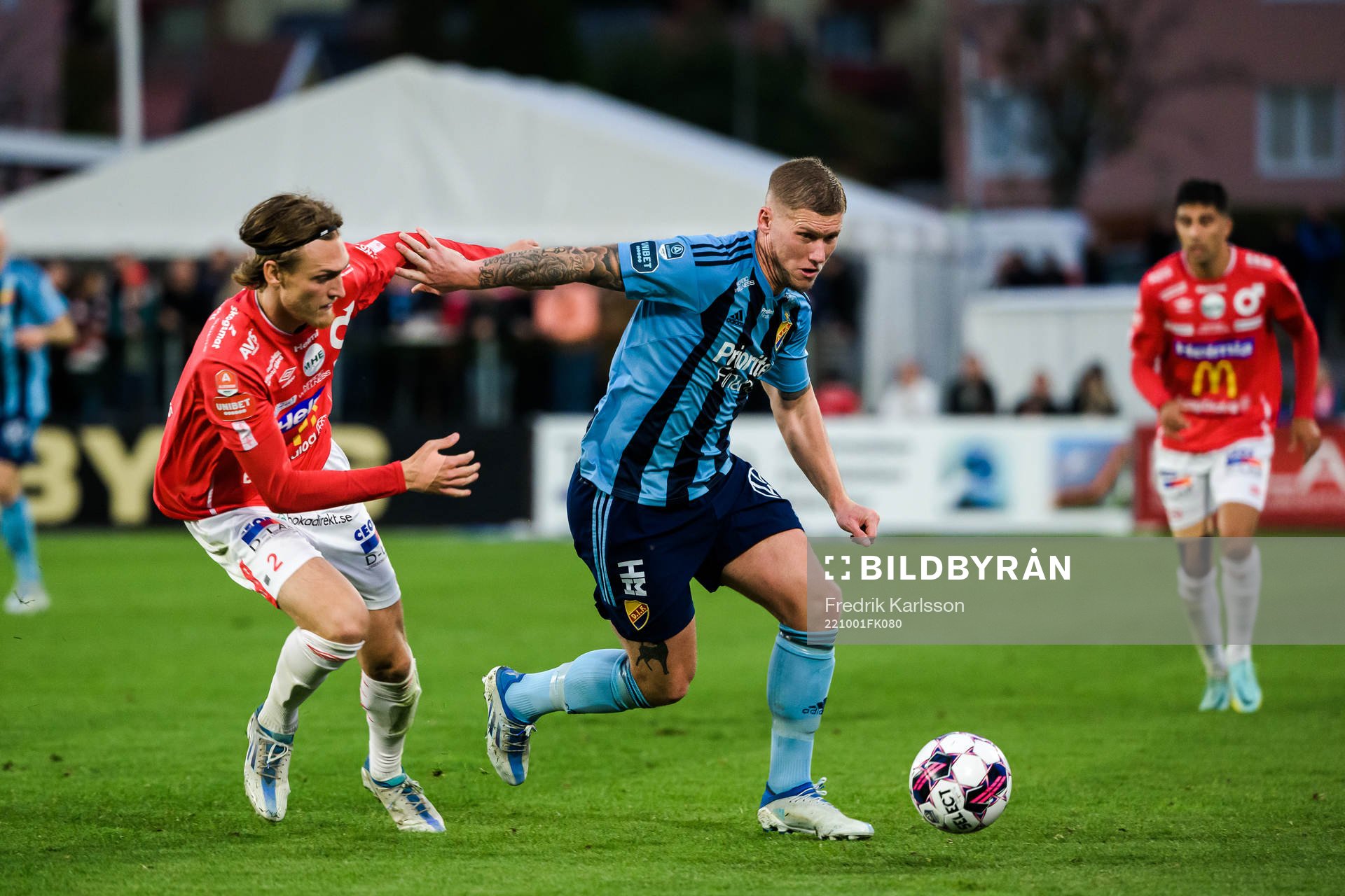 Degerfors Gustav Granath och Djurgårdens Victor Edvardsen