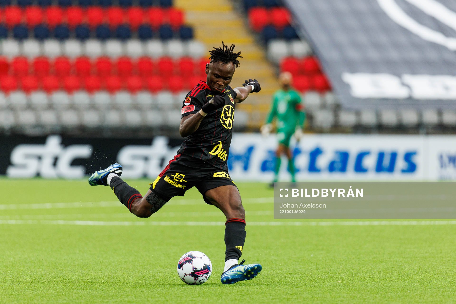 Östersunds Samuel Mensiro