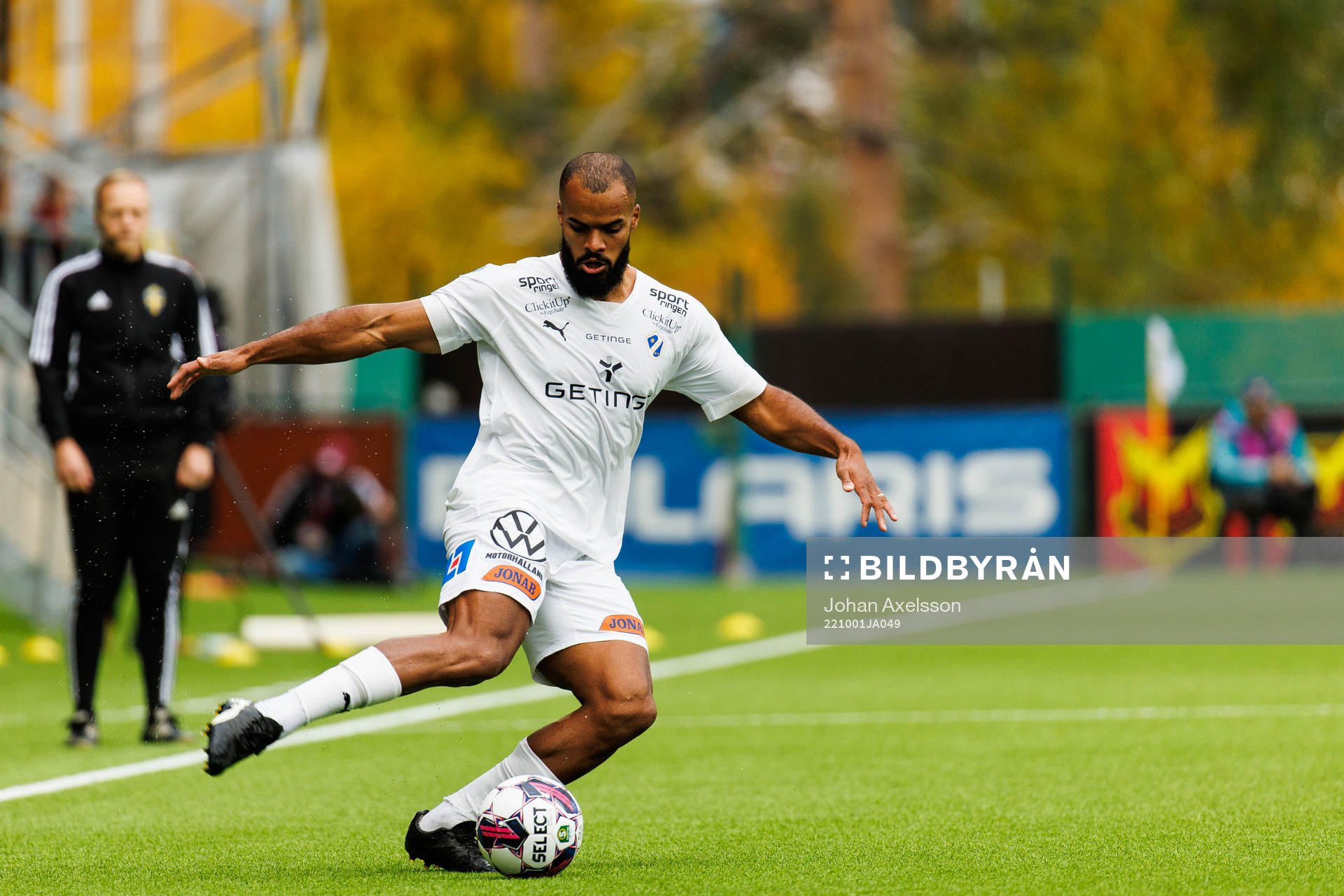 Halmstads Phil Ofosu-Ayeh