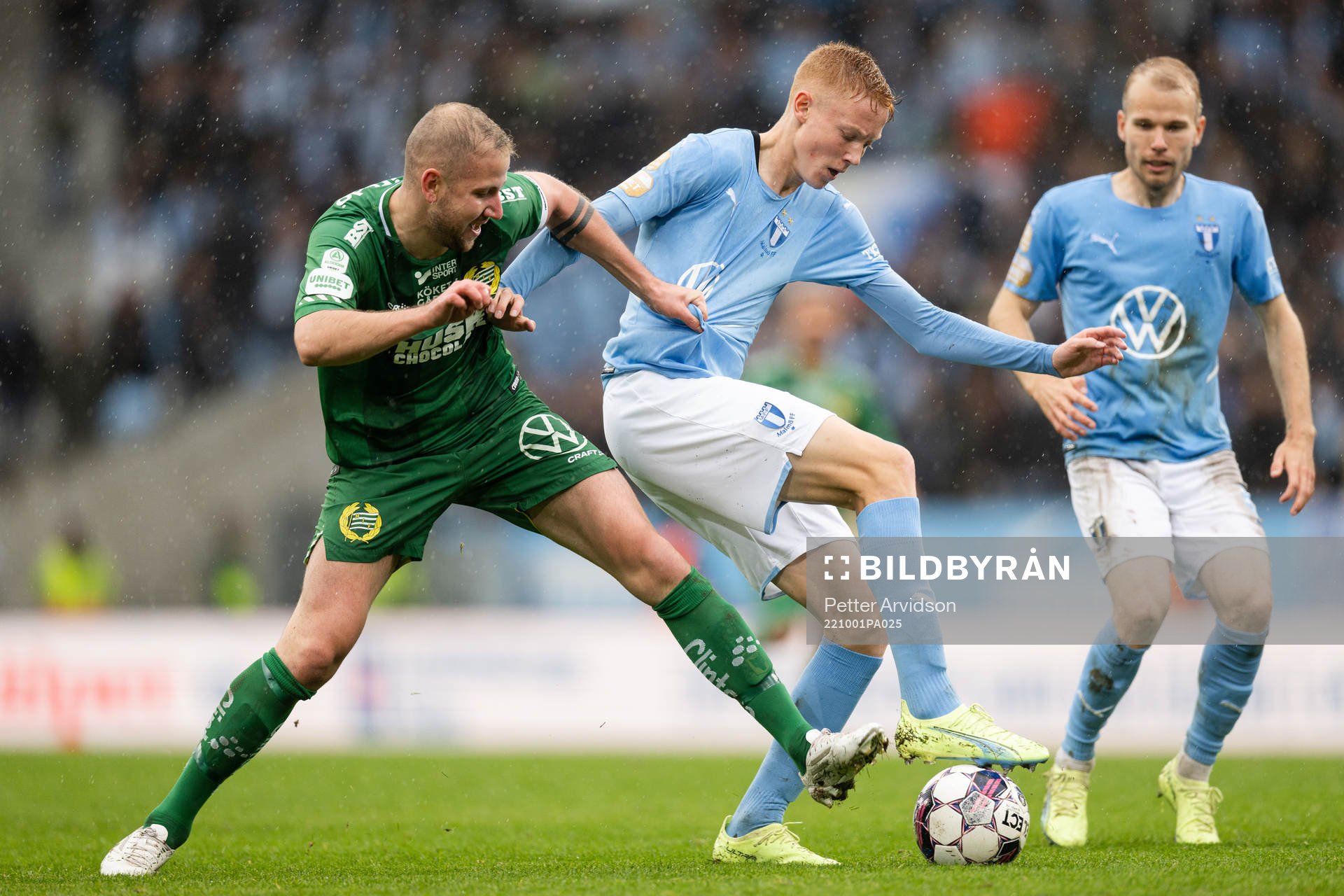 Hammarbys Darijan Bojanic och Malmö FFs Hugo Larsson