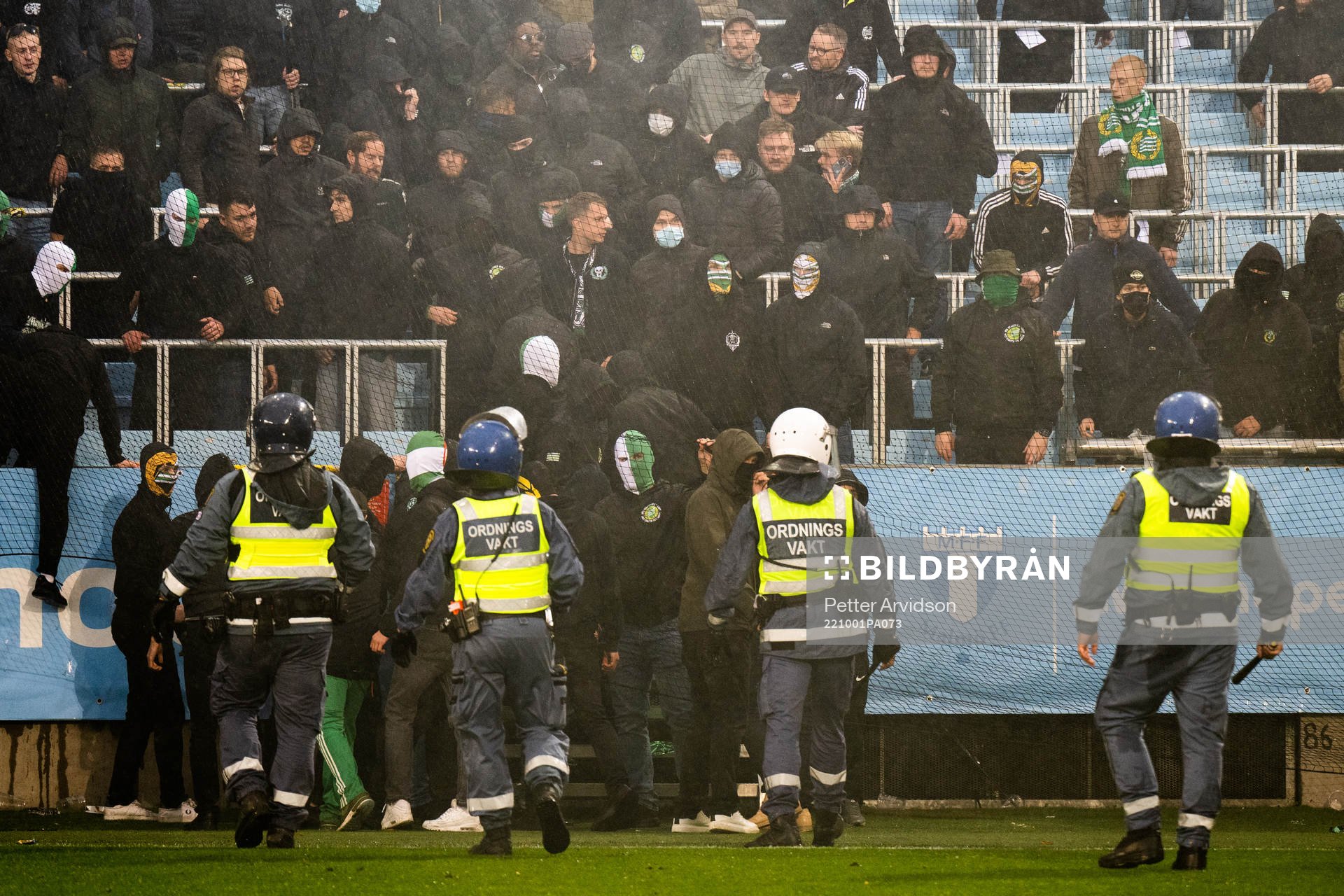 Oroligheter mellan lagens supportrar