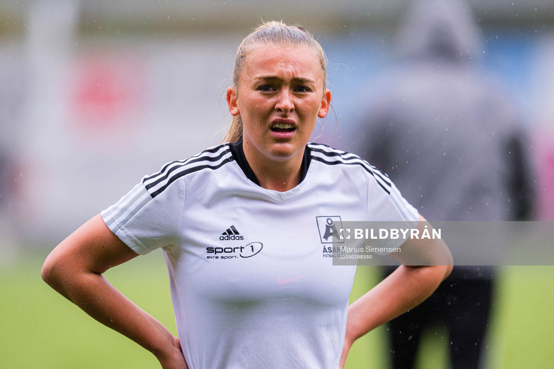 Madeleine Veivåg of Åsane ahead of the Toppserien football match between Åsane and Arna-Bjørnar on October 2, 2022 in Bergen.