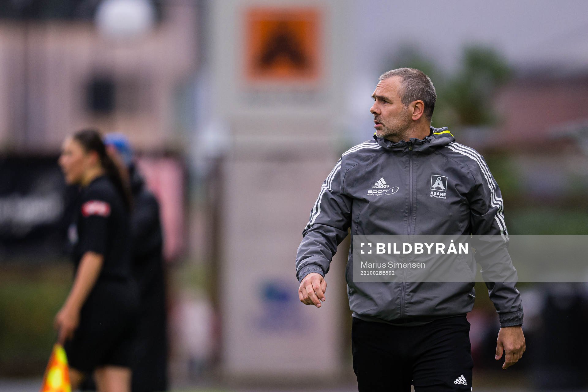 Eirik Fjeldstad, head coach of Åsane, during the Toppserien football match between Åsane and Arna-Bjørnar on October 2, 2022 in Bergen.