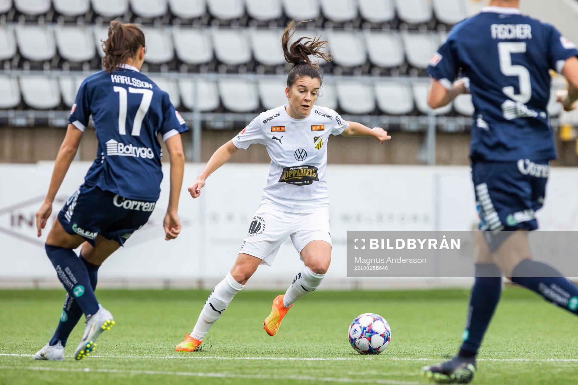 Häckens Anna Julia Csiki under fotbollsmatchen i Damallsvenskan mellan Linköping och Häcken den 2 oktober 2022 i Linköping. 