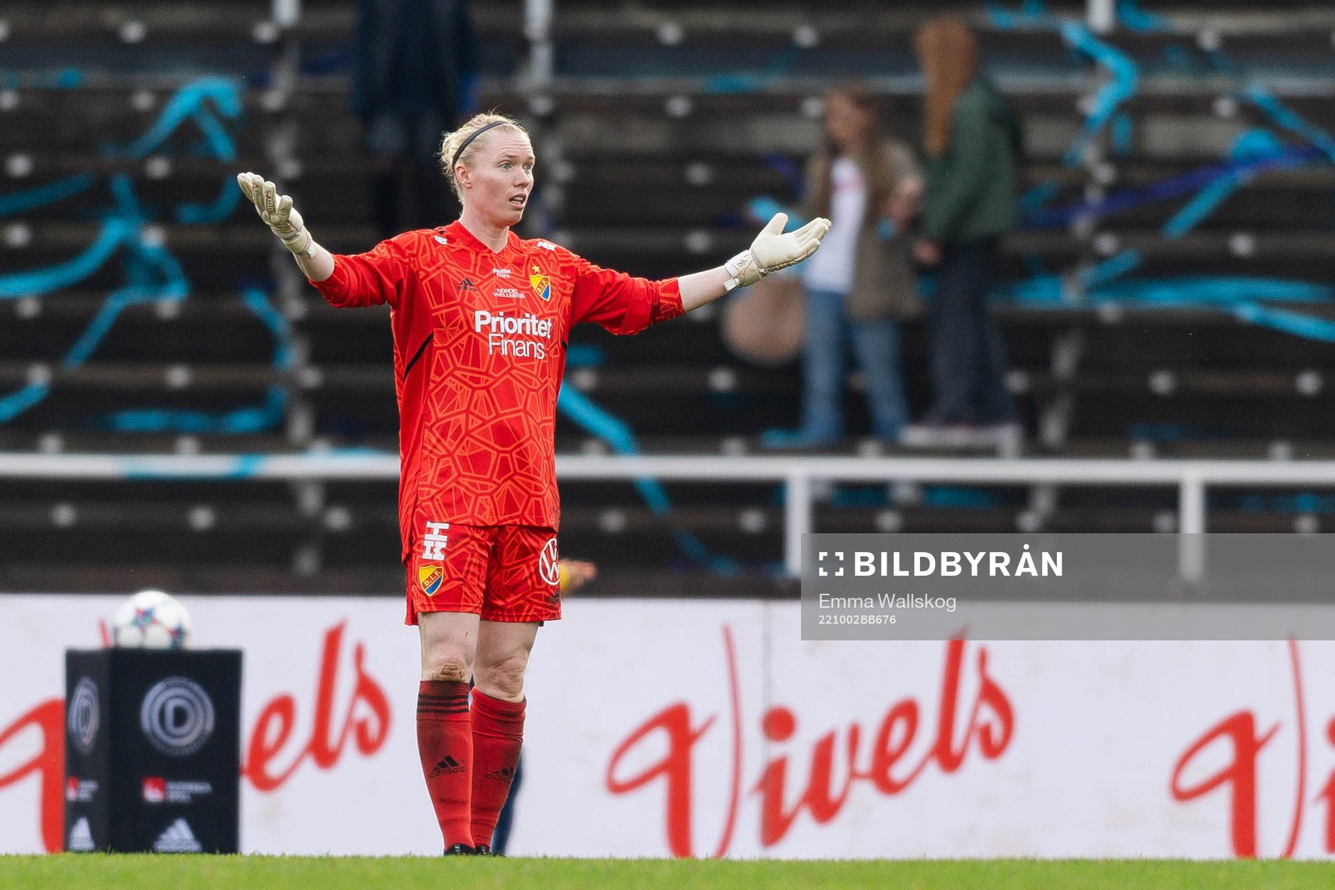 Djurgårdens målvakt Hedvig Lindahl deppar