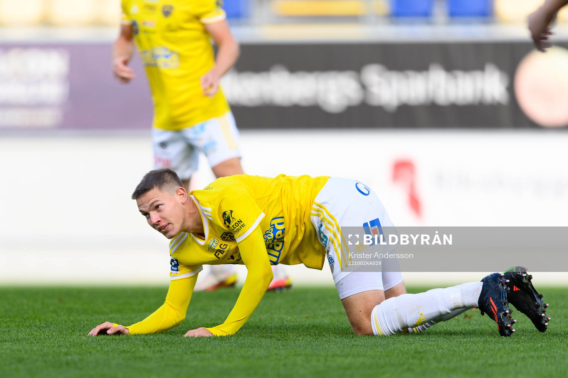 Falkenbergs Taylor Silverholt under fotbollsmatchen i Ettan södra mellan Falkenberg och Qviding den 2 oktober 2022 i Falkenberg.