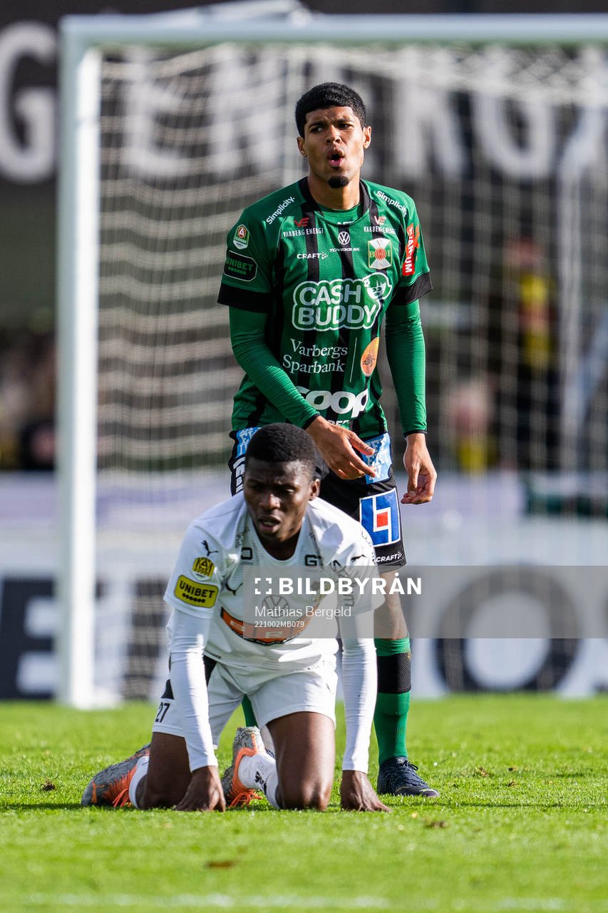 Häckens Akoua Romeo Amane och Varbergs Luke Le Roux