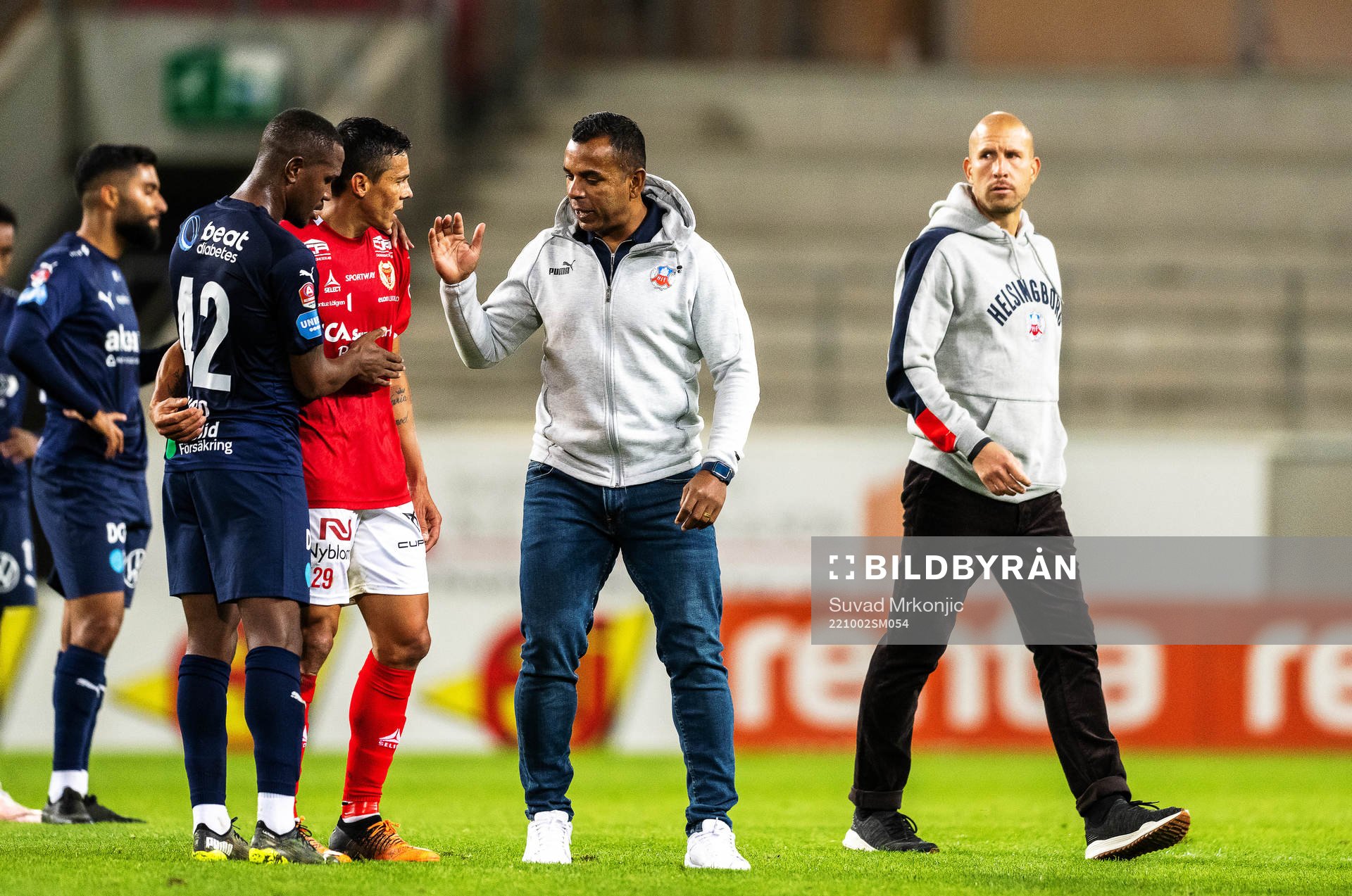 Helsingborgs tränare Alvaro Santos och tränare Mattias