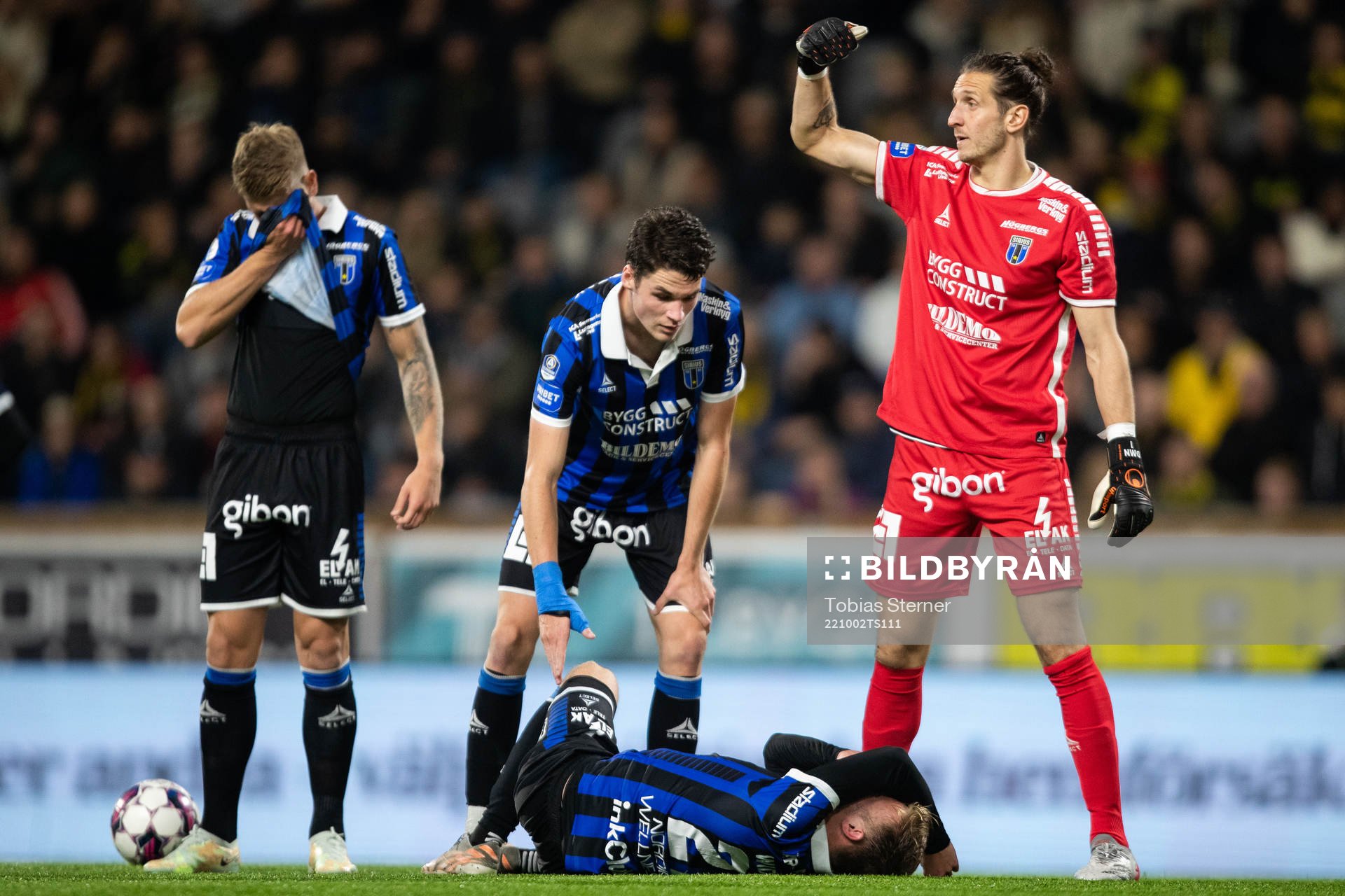 Sirius Dennis Widgren med skada